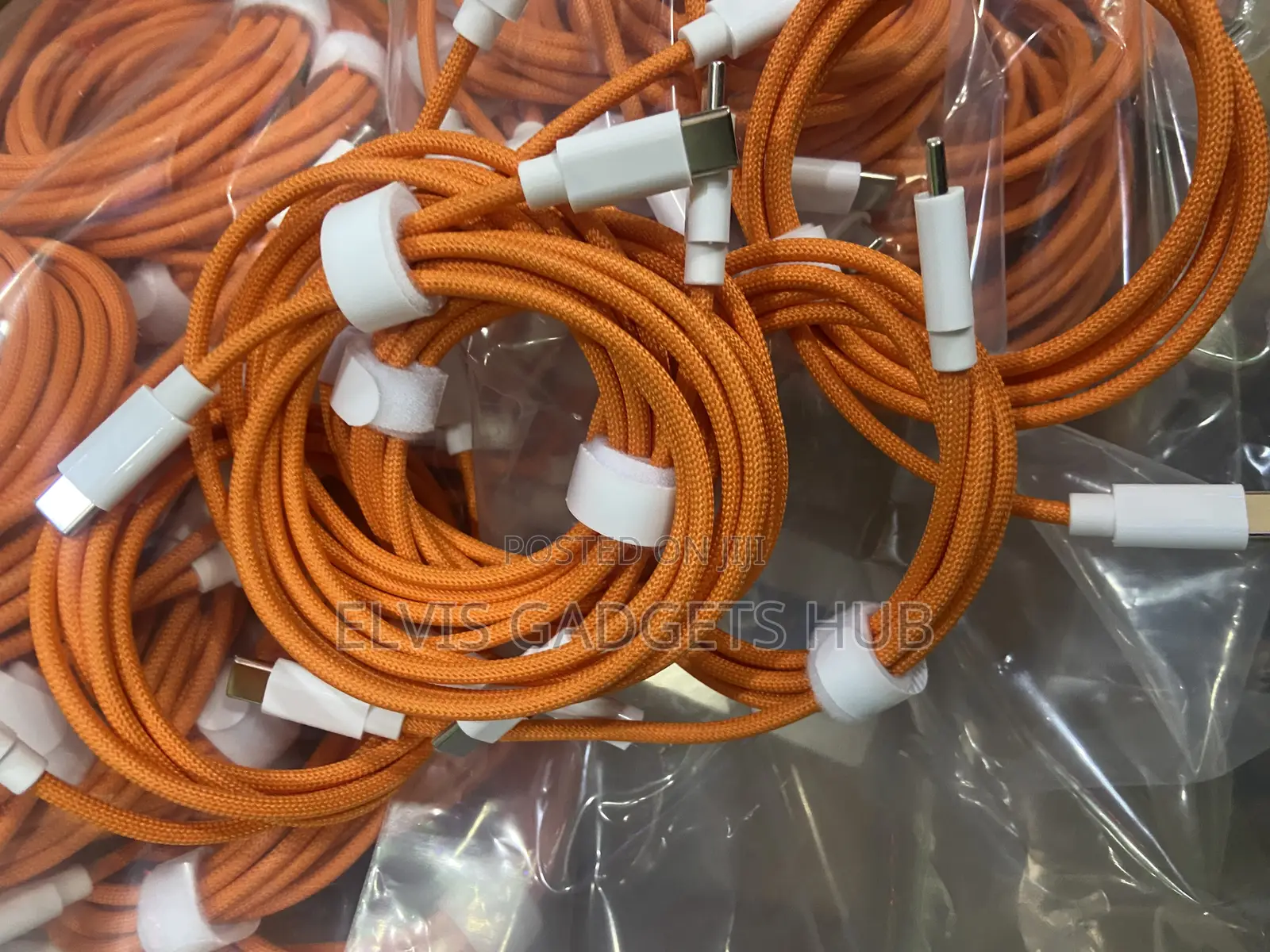 iPhone 17 Cable