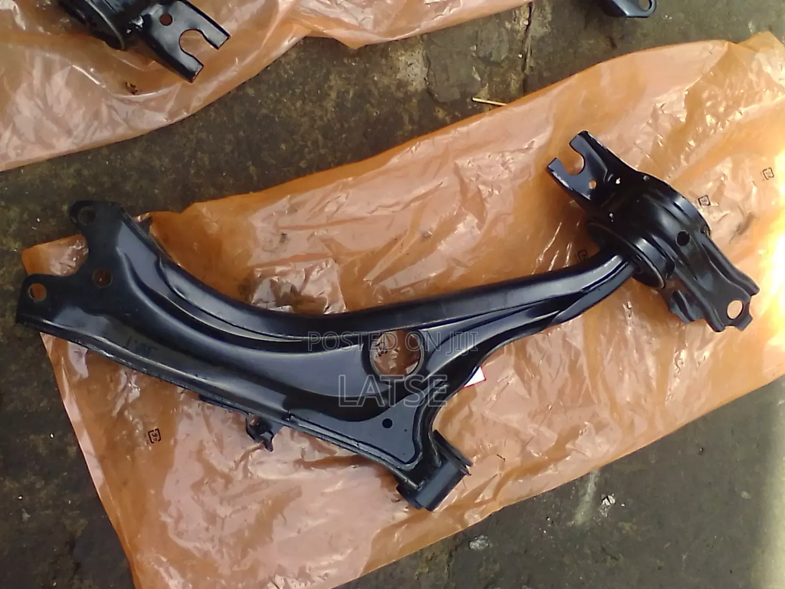 Honda Civic 2017,2018,2019,2020,2021,2022 Lower Arm Pair