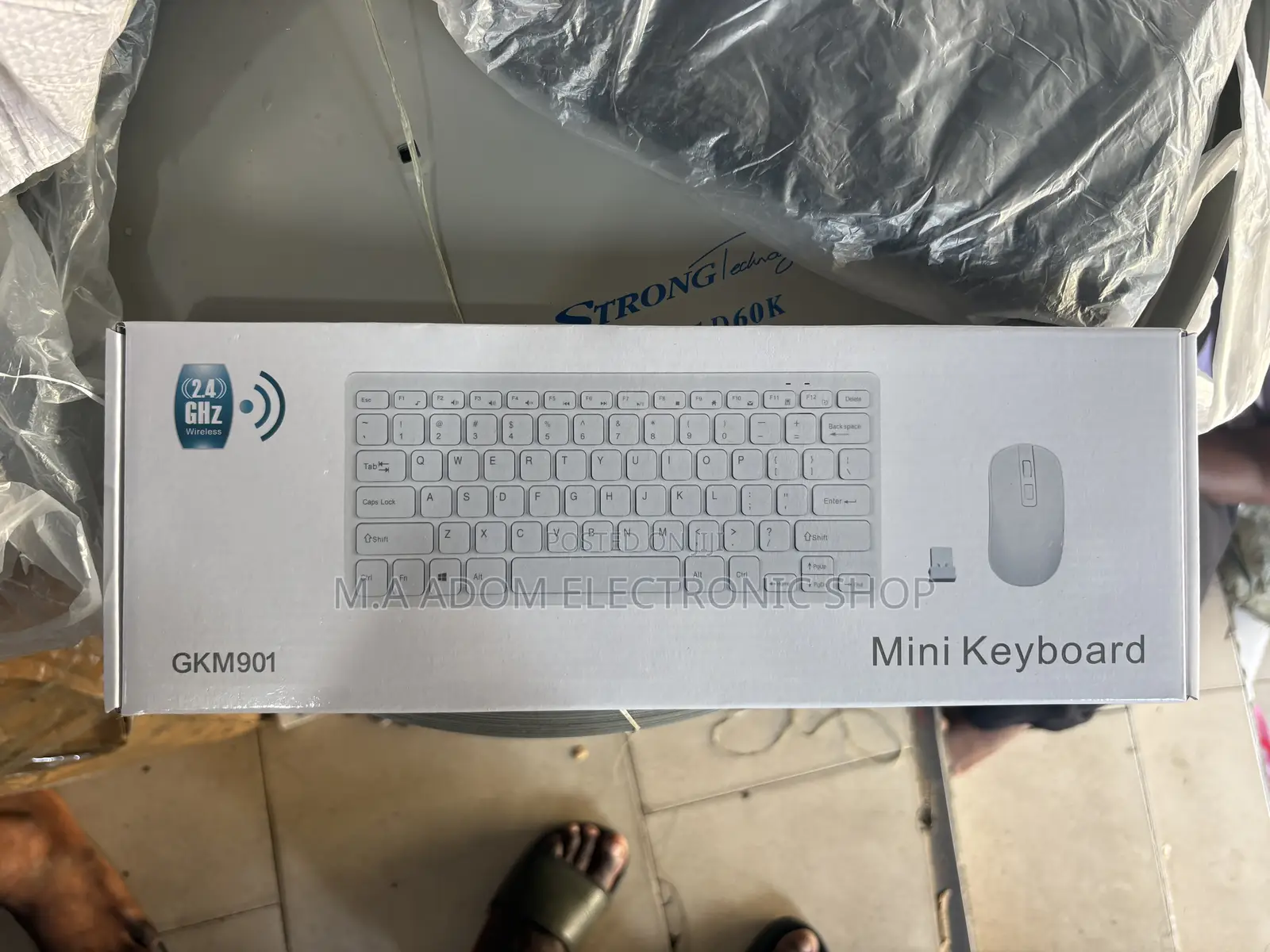 Ultra Slim 2.4 GHZ Wireless Mini Keyboard