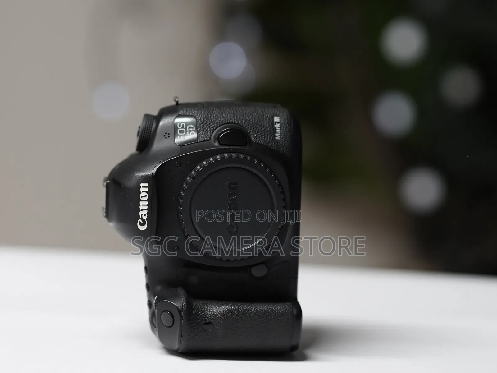 Canon 5d Mark Iii || All Accessories Included || 8-months Warranty.