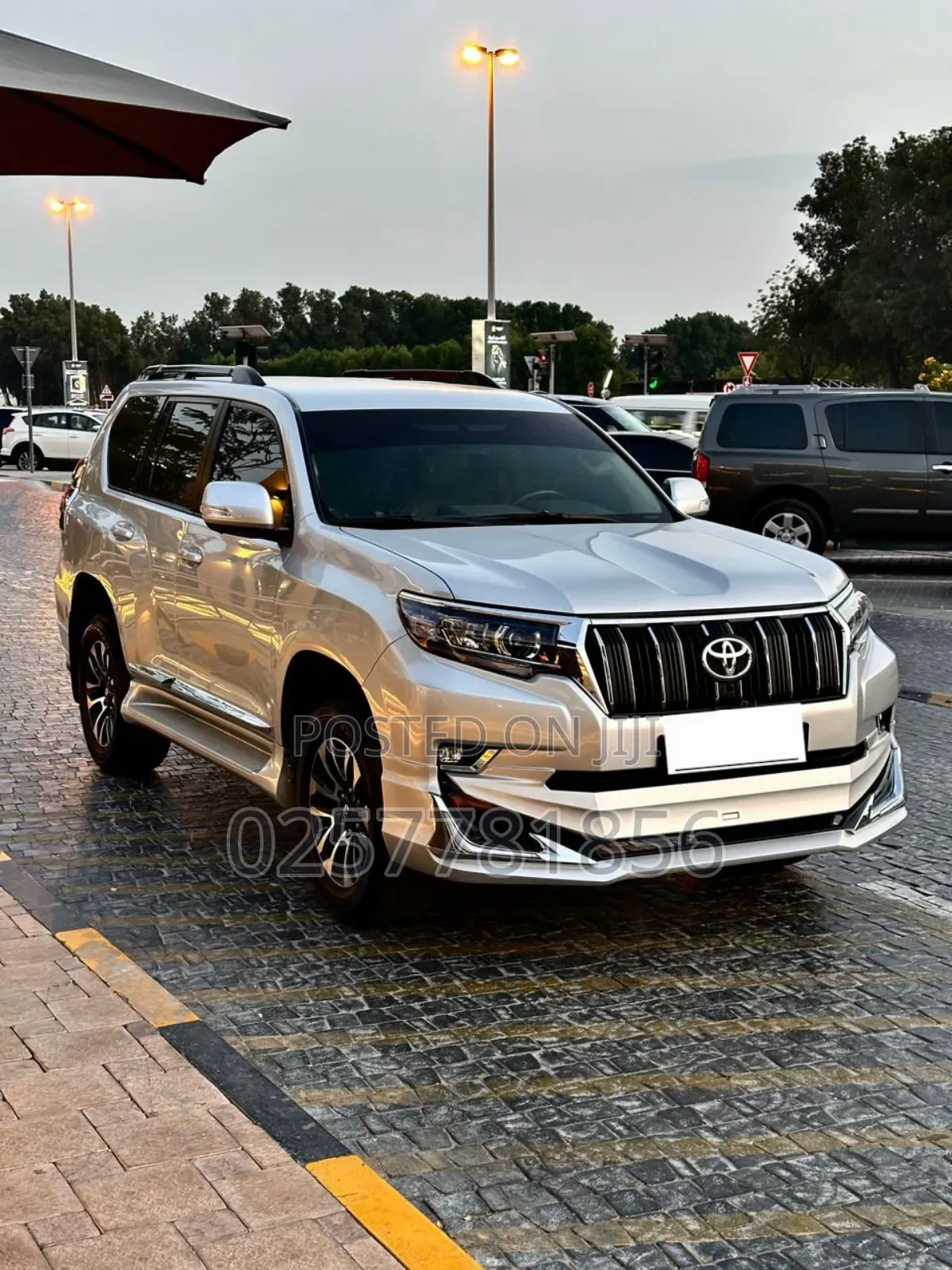 Toyota Land Cruiser Prado 2.7 2018 Silver