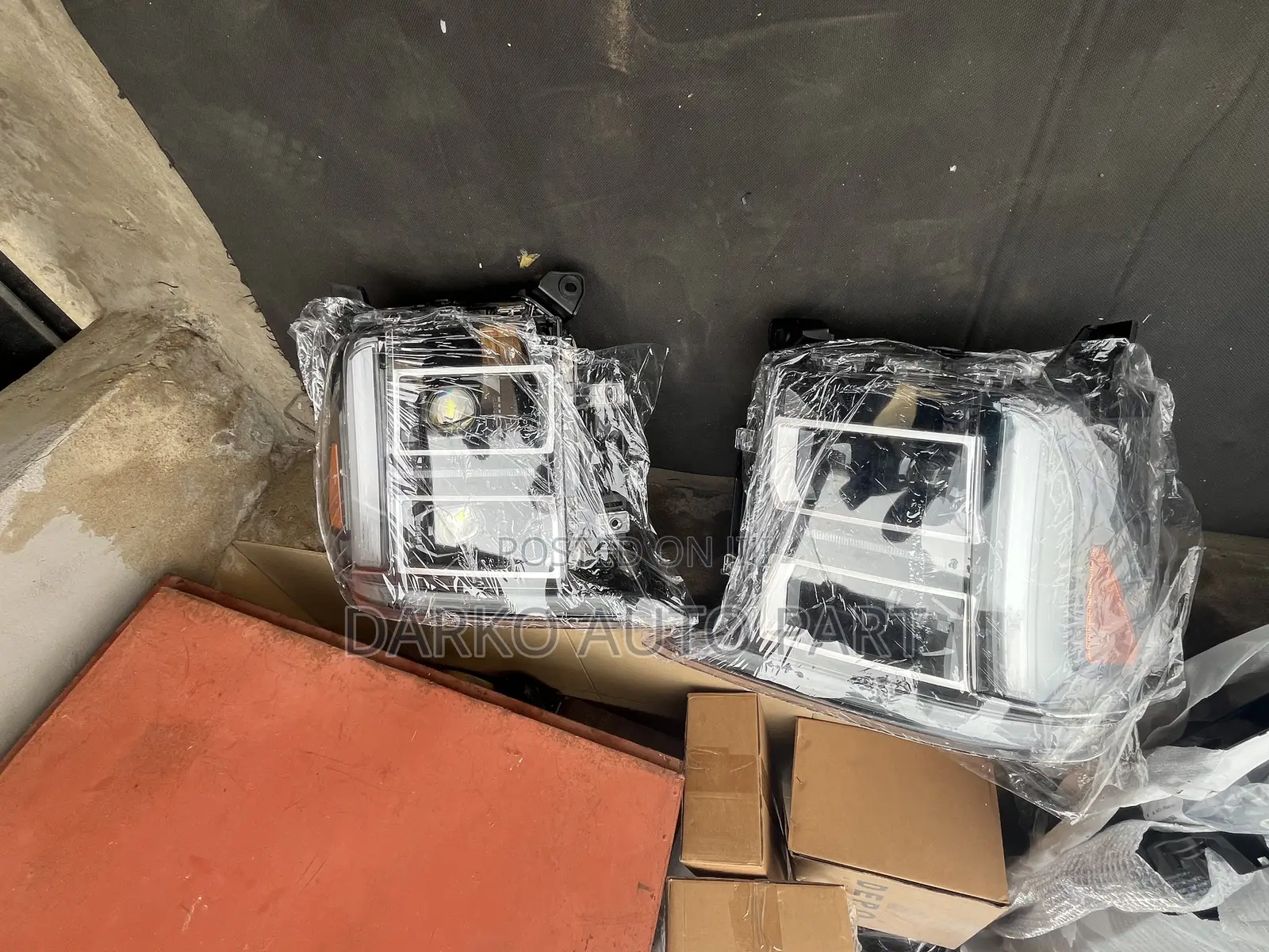 Ford F150 2021-2023 Headlights Full Led Available
