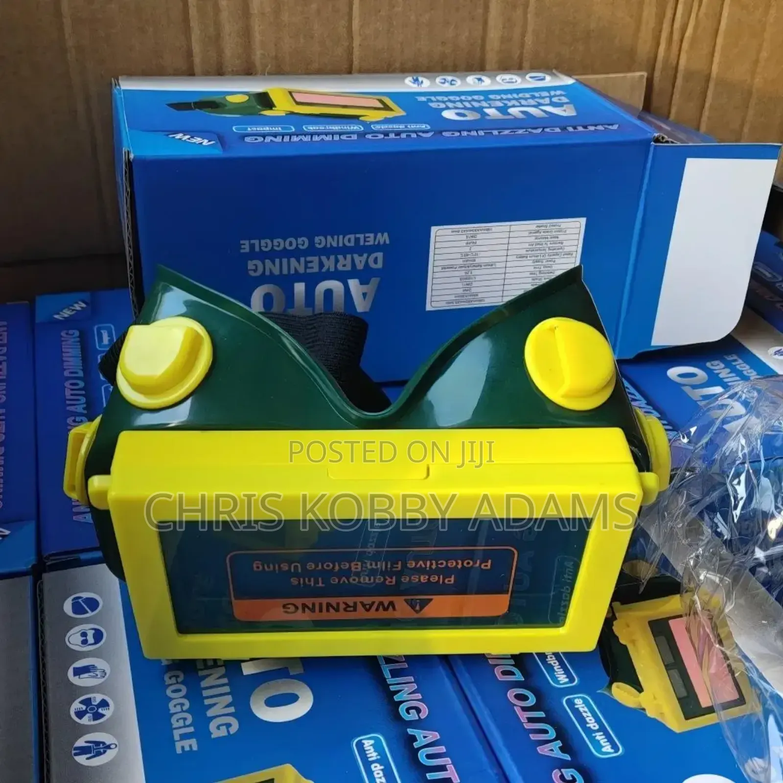 Auto Darkening Welding Goggles – Strong Eye Protection
