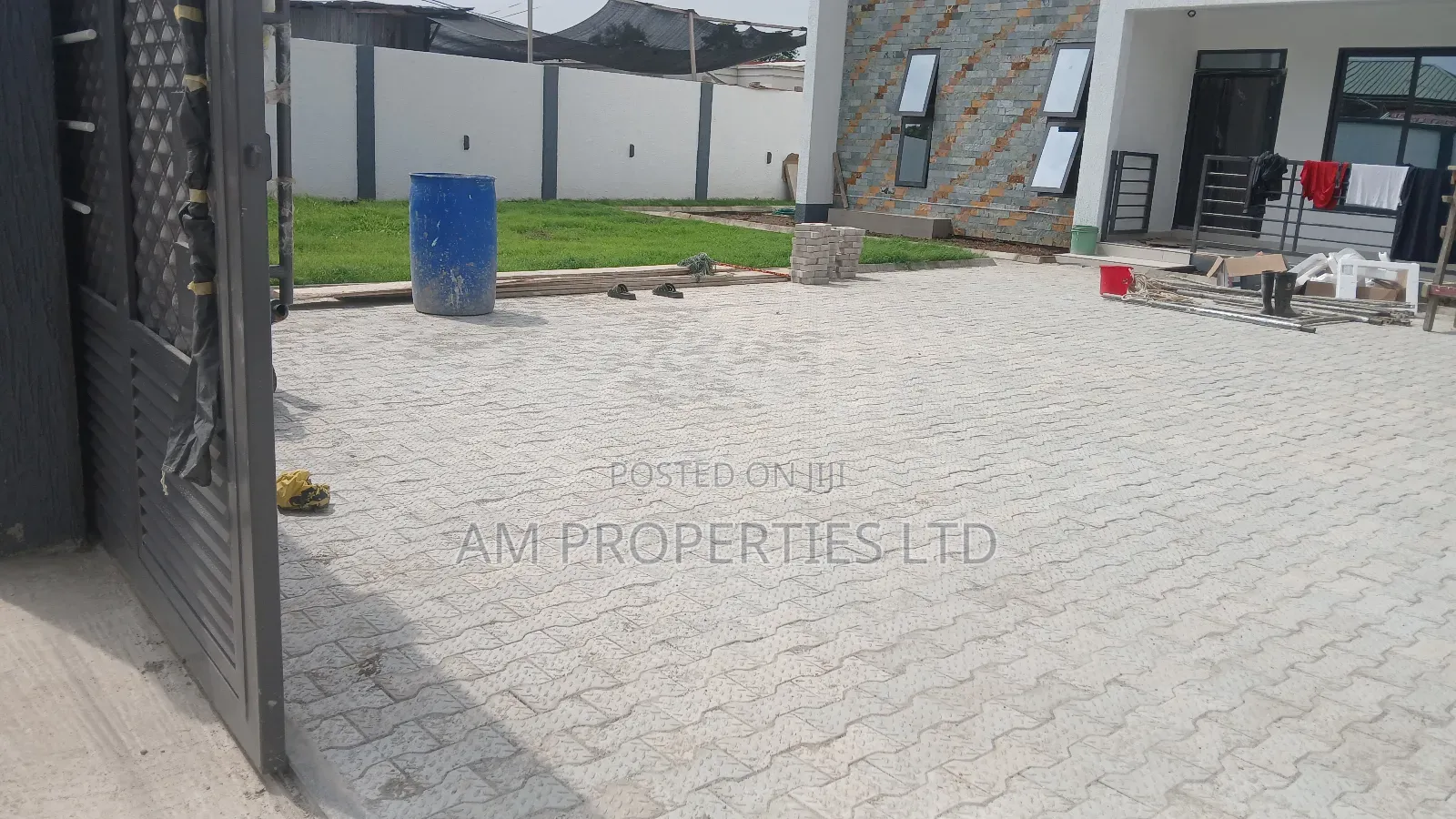 Quality Concrete Slabs and Kerbs
