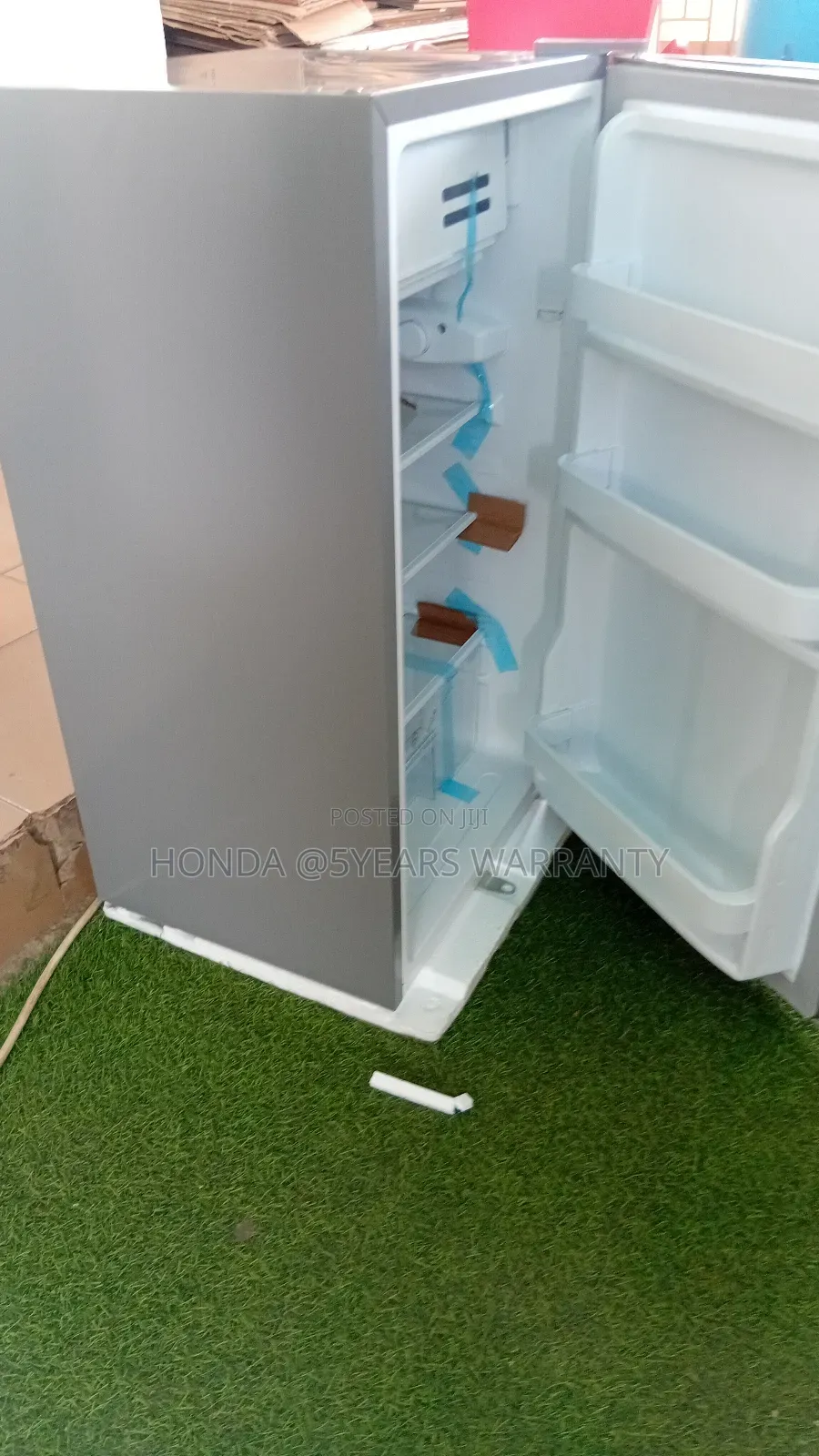 93lt Table Top Bottom Freezer Has Powerful Compressor