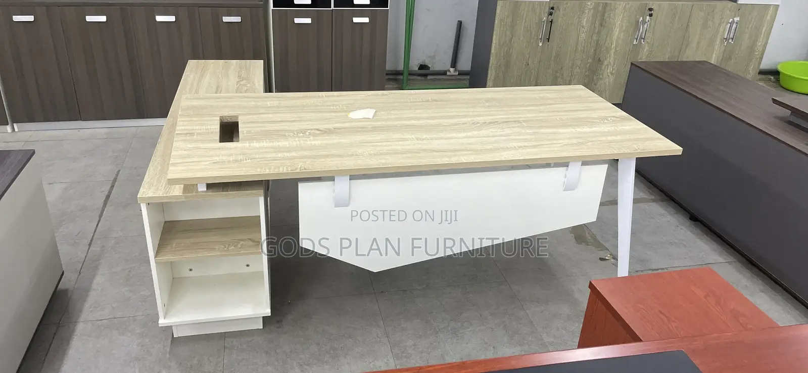 L Shaped Office Table