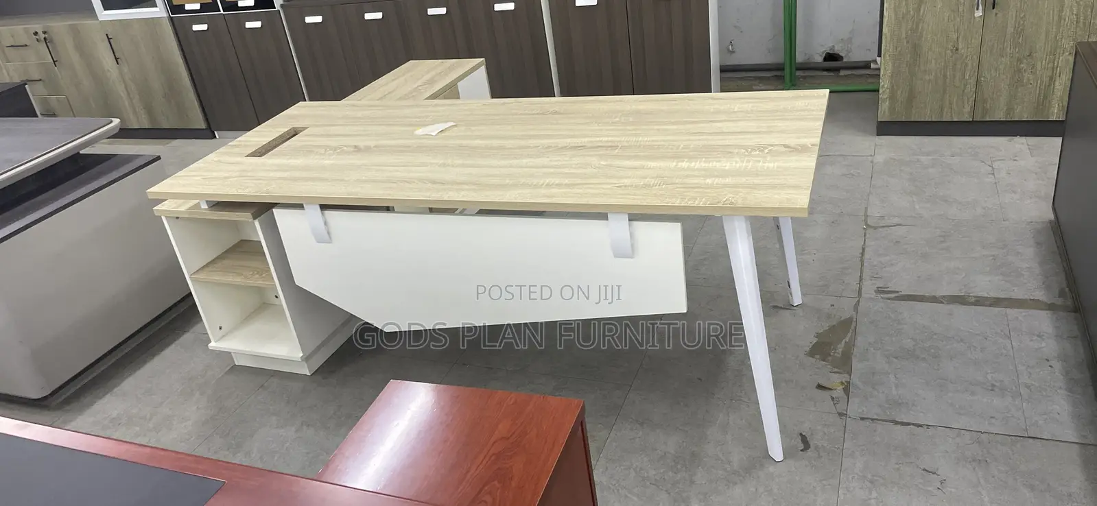 L Shaped Office Table
