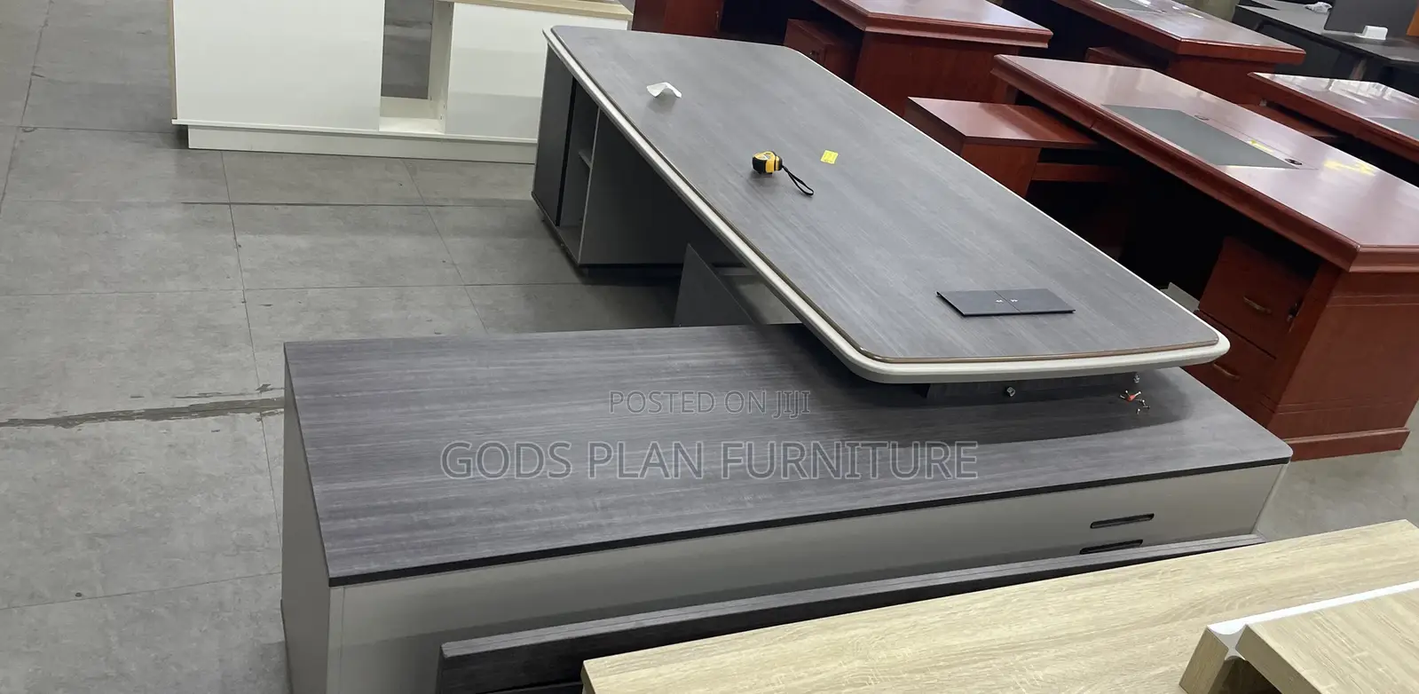 L Shaped Office Table