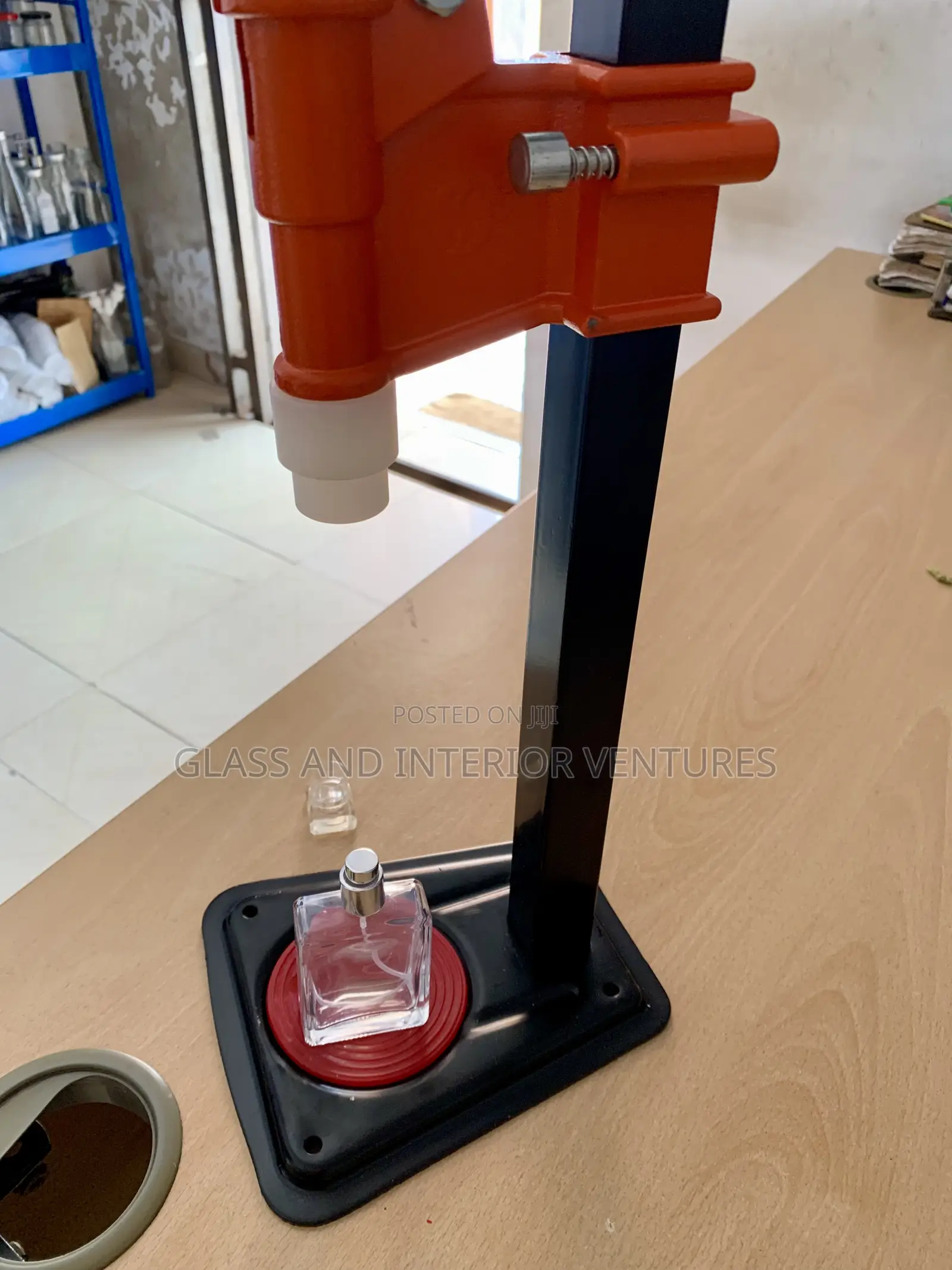 Perfume Capping Machine