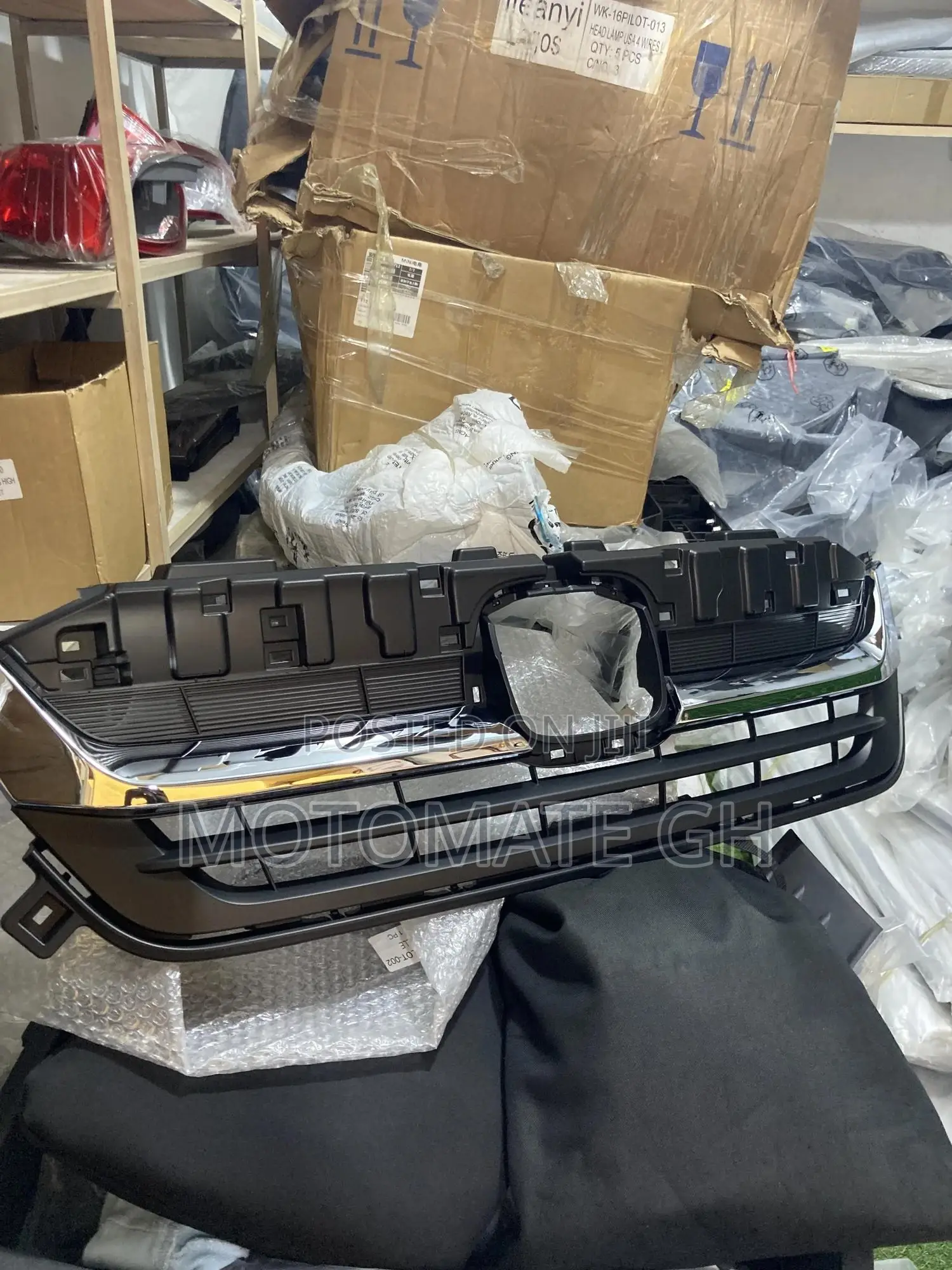 Honda Pilot 2019-2021 Bumper Grill