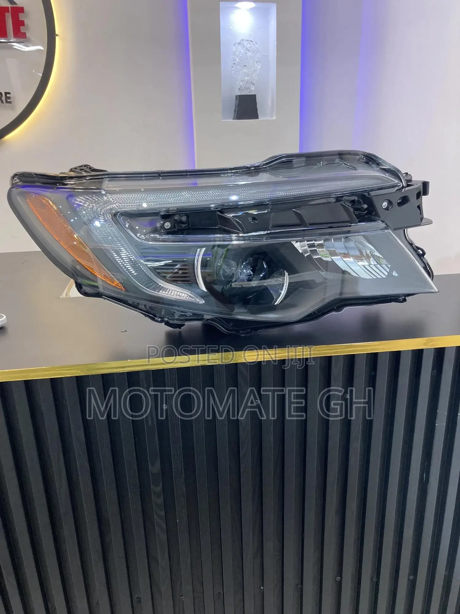 Honda Pilot 2016,2017,2018,2019,2020 Headlight Pair