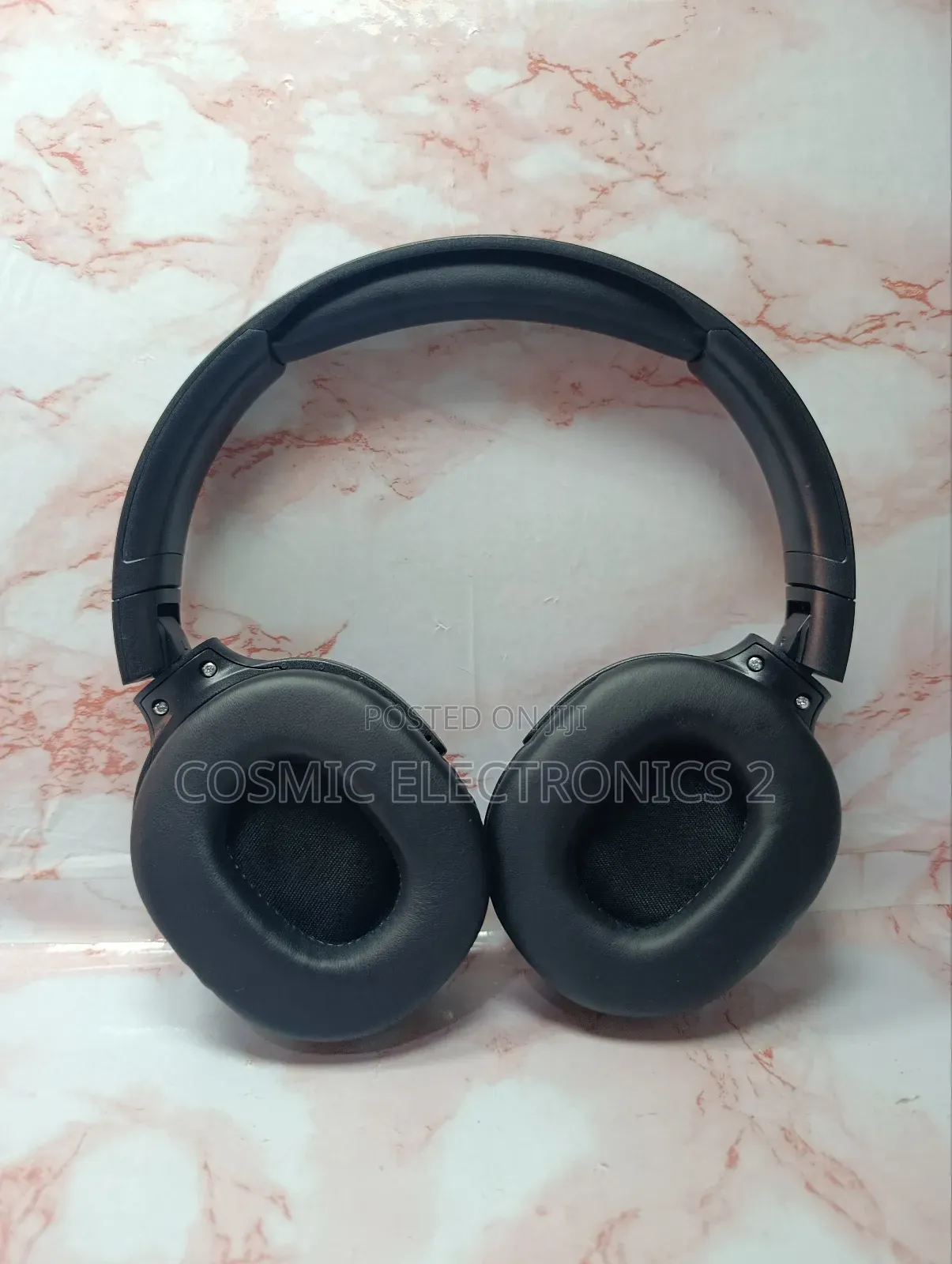 JBL Harman Pure Bass Wireless Headphones – Tune M9bt