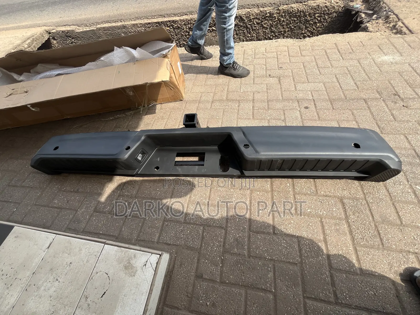 Ford-f150 -2021-2023 Back Bumper Complete Available