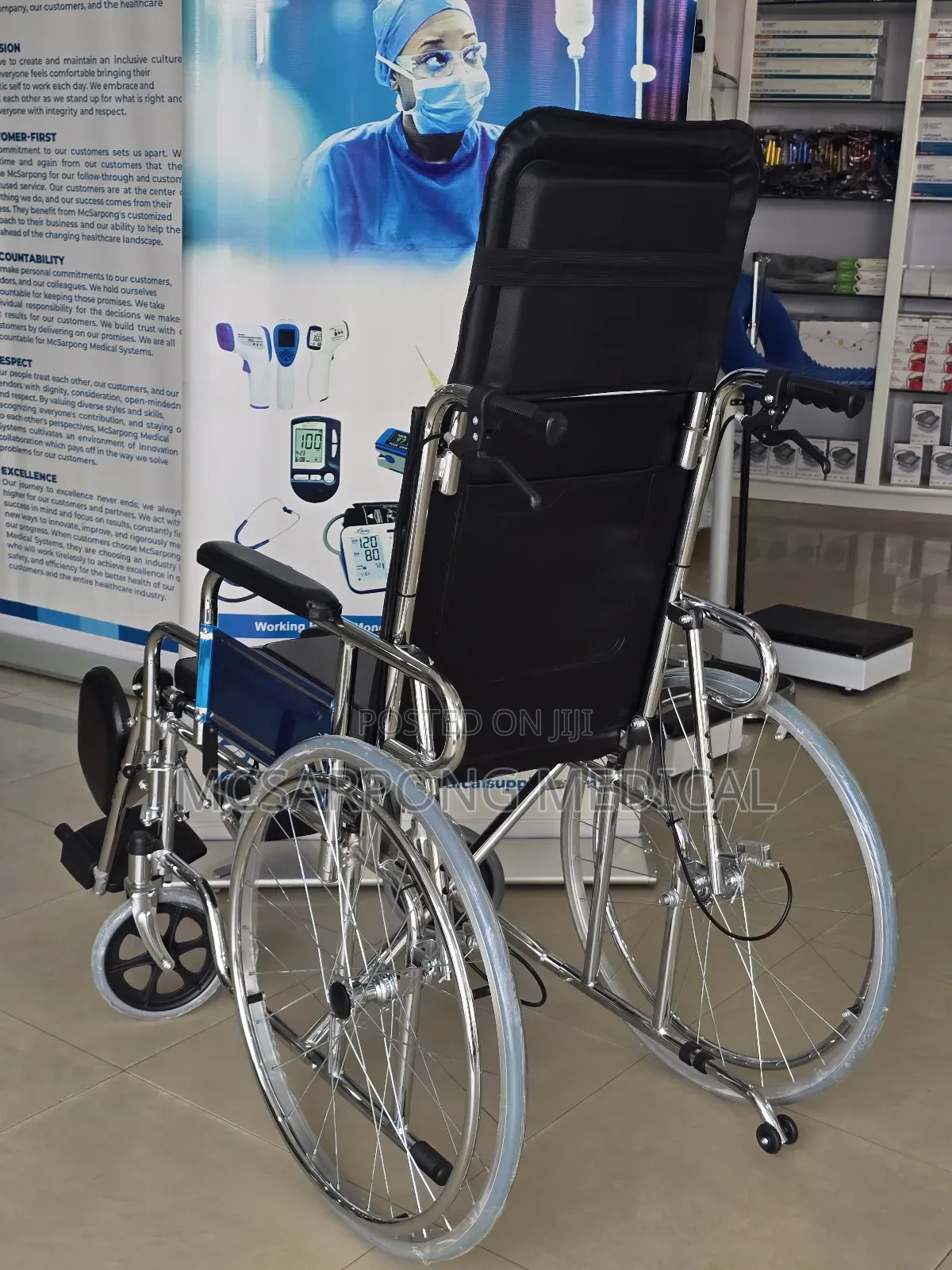 Commode Reclinable Longback Wheelchair