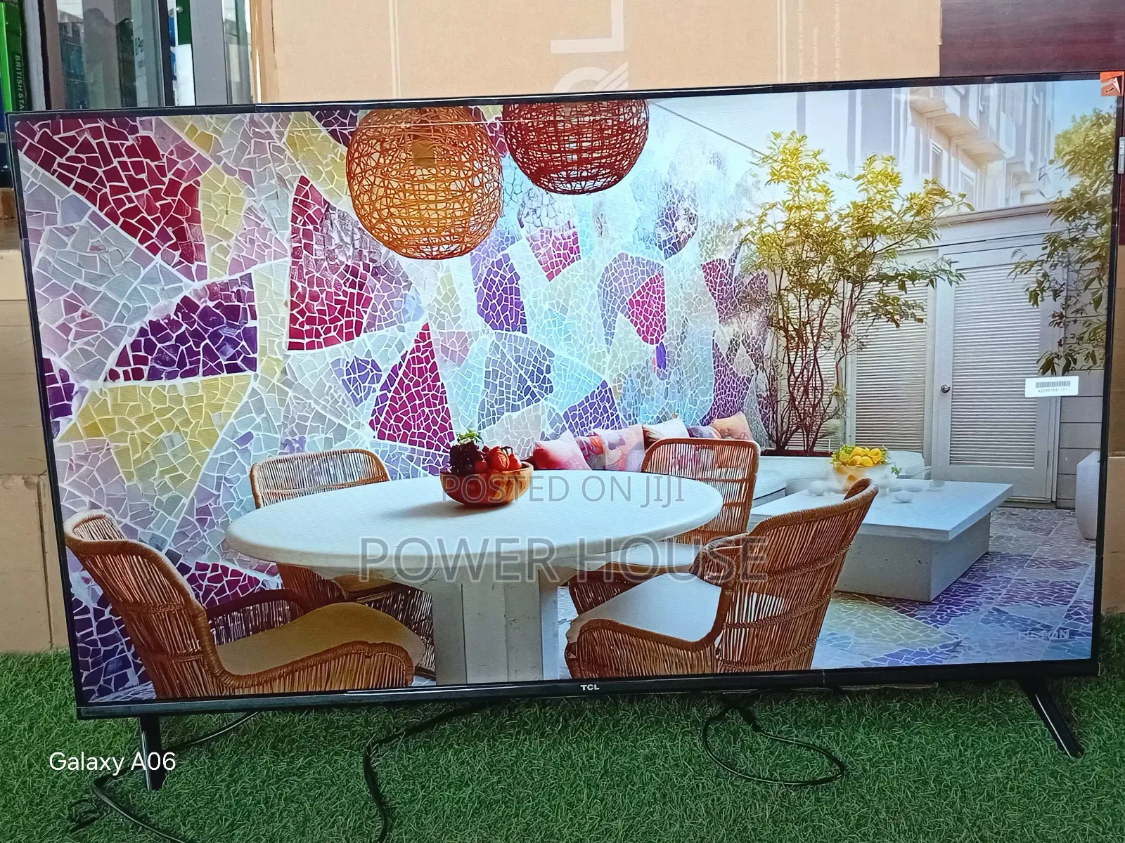 Enjoy Big Screen Pleasure on TCL 43 Inches Smart Tv TCL