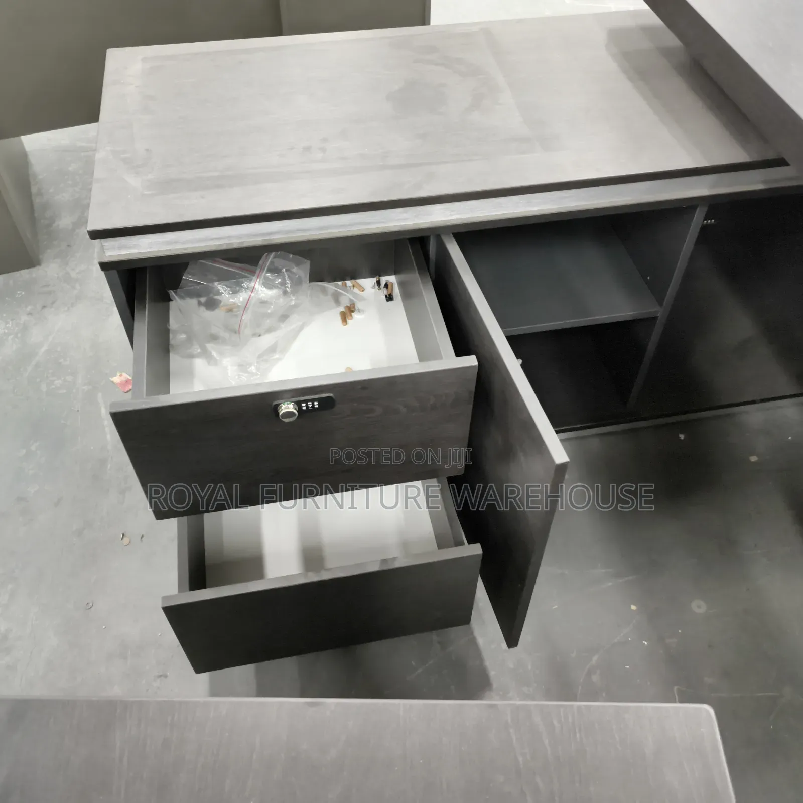 Executive Manager Desk.(Bgz-Df9303-24)
