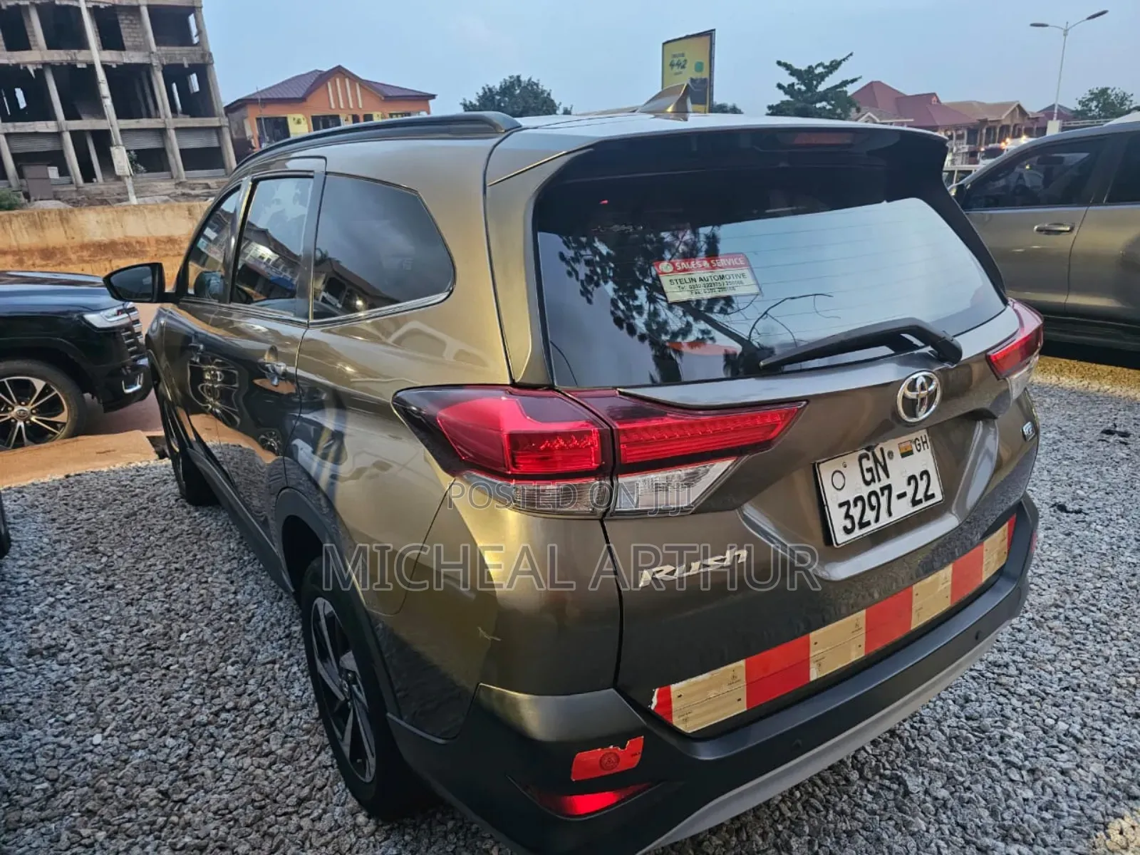 Toyota Rush 2021 Silver