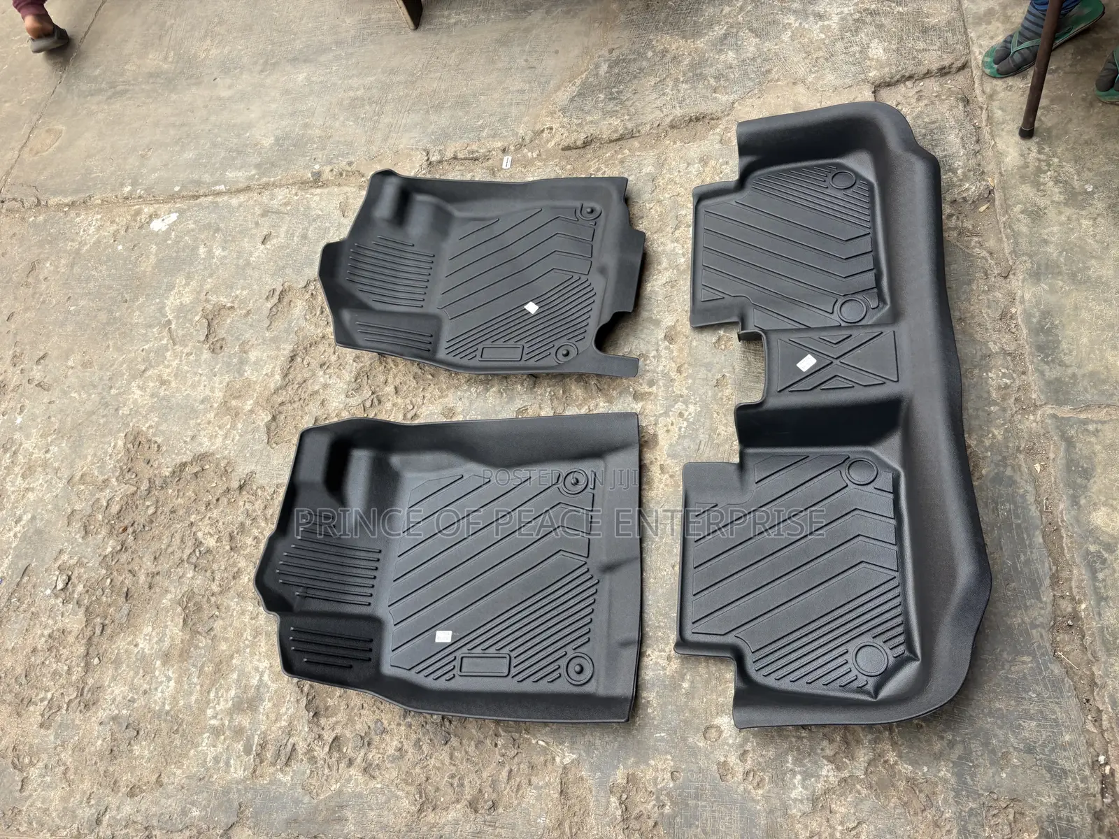 Honda Accord 2018 D Floor Mat or Carpet Set