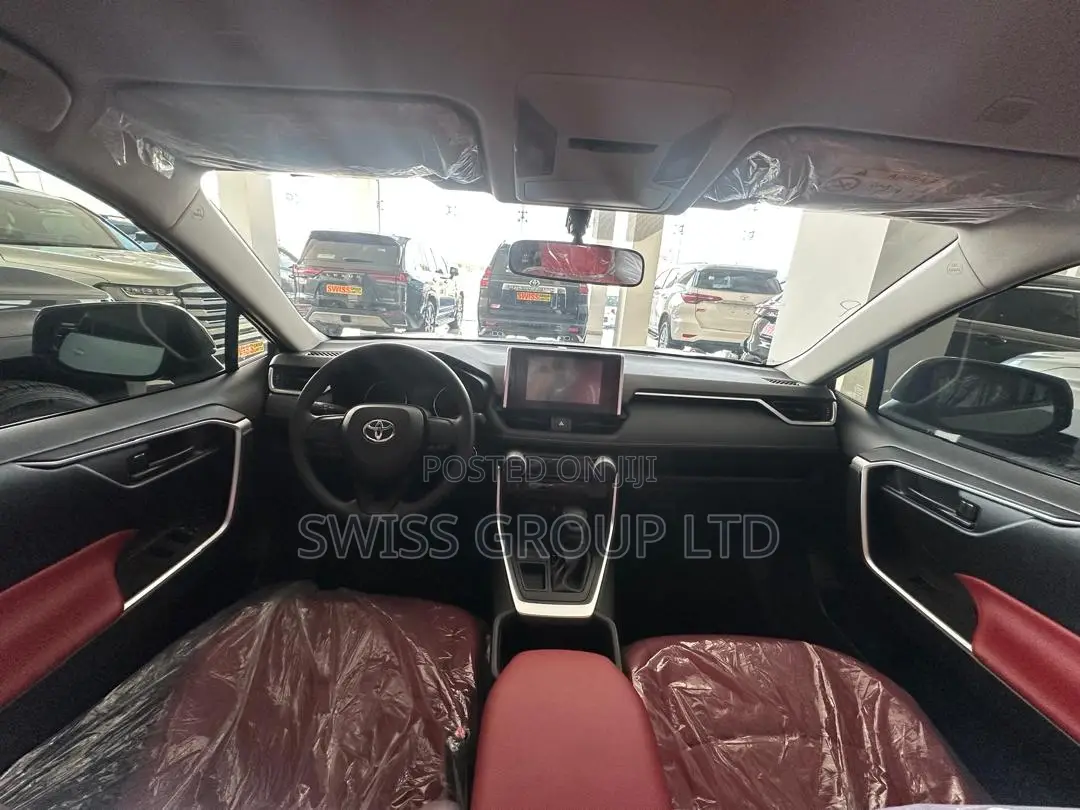 New Toyota RAV4 2025 Green