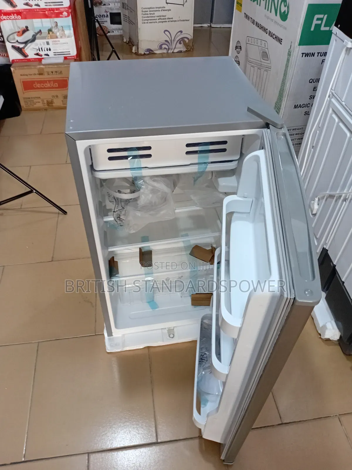 Sigma Coolbuddy 93l Table Top With 3 Shelves Sigma Fridge