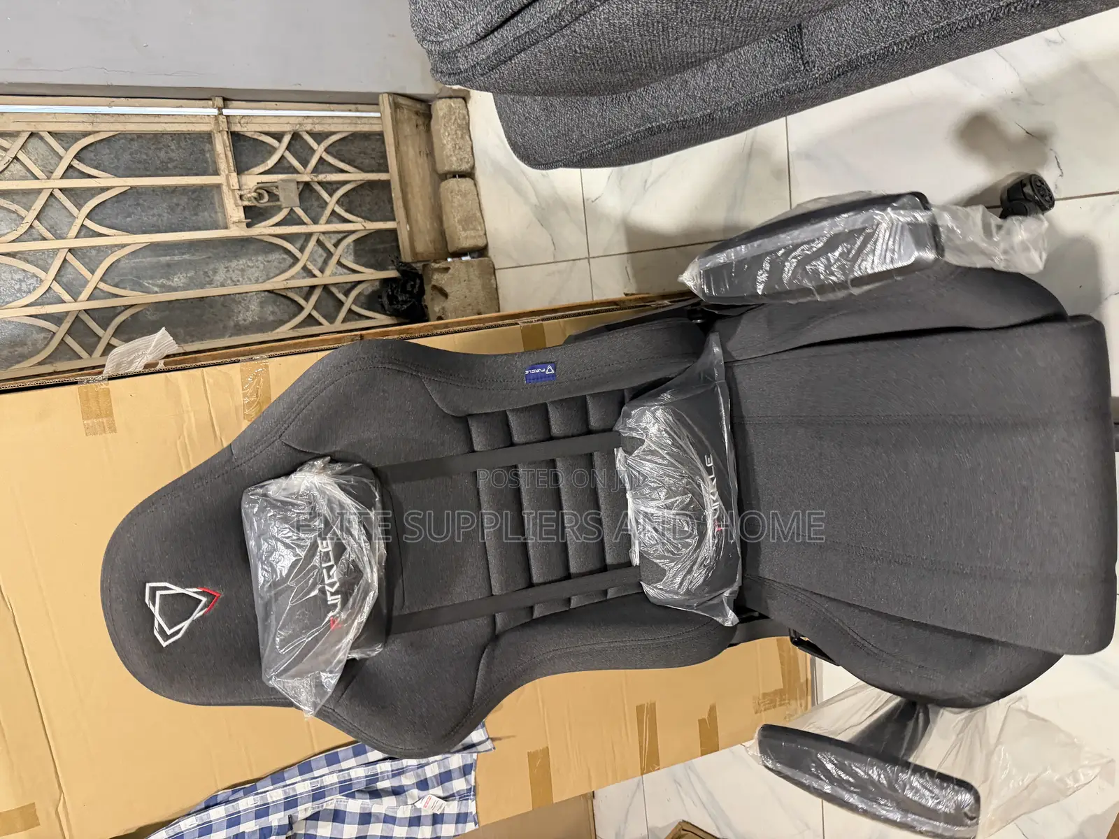 Gaming Chair/ Office Chair