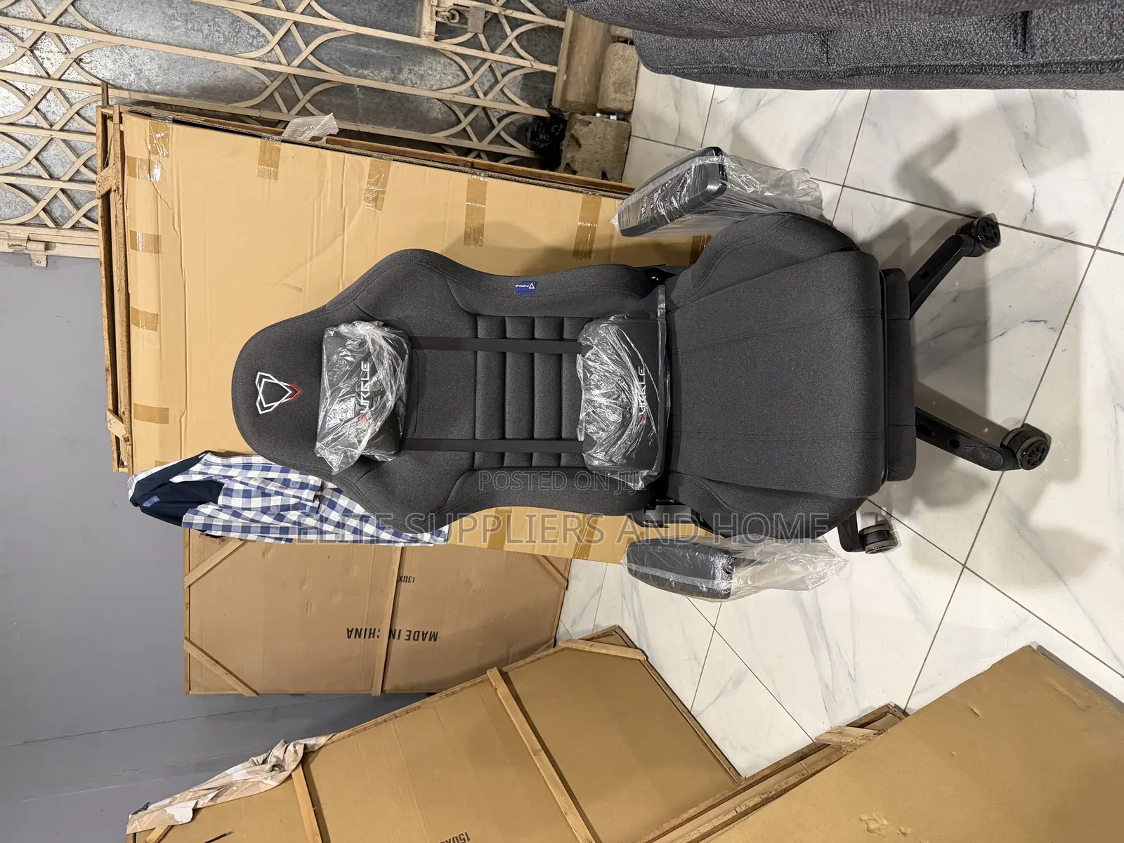 Gaming Chair/ Office Chair