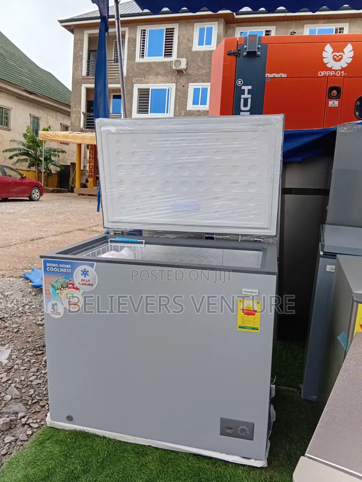 Nasco Fridge Freezer/Chest Fre*Ez*Er-251litres Chest Refrigerator Nasc