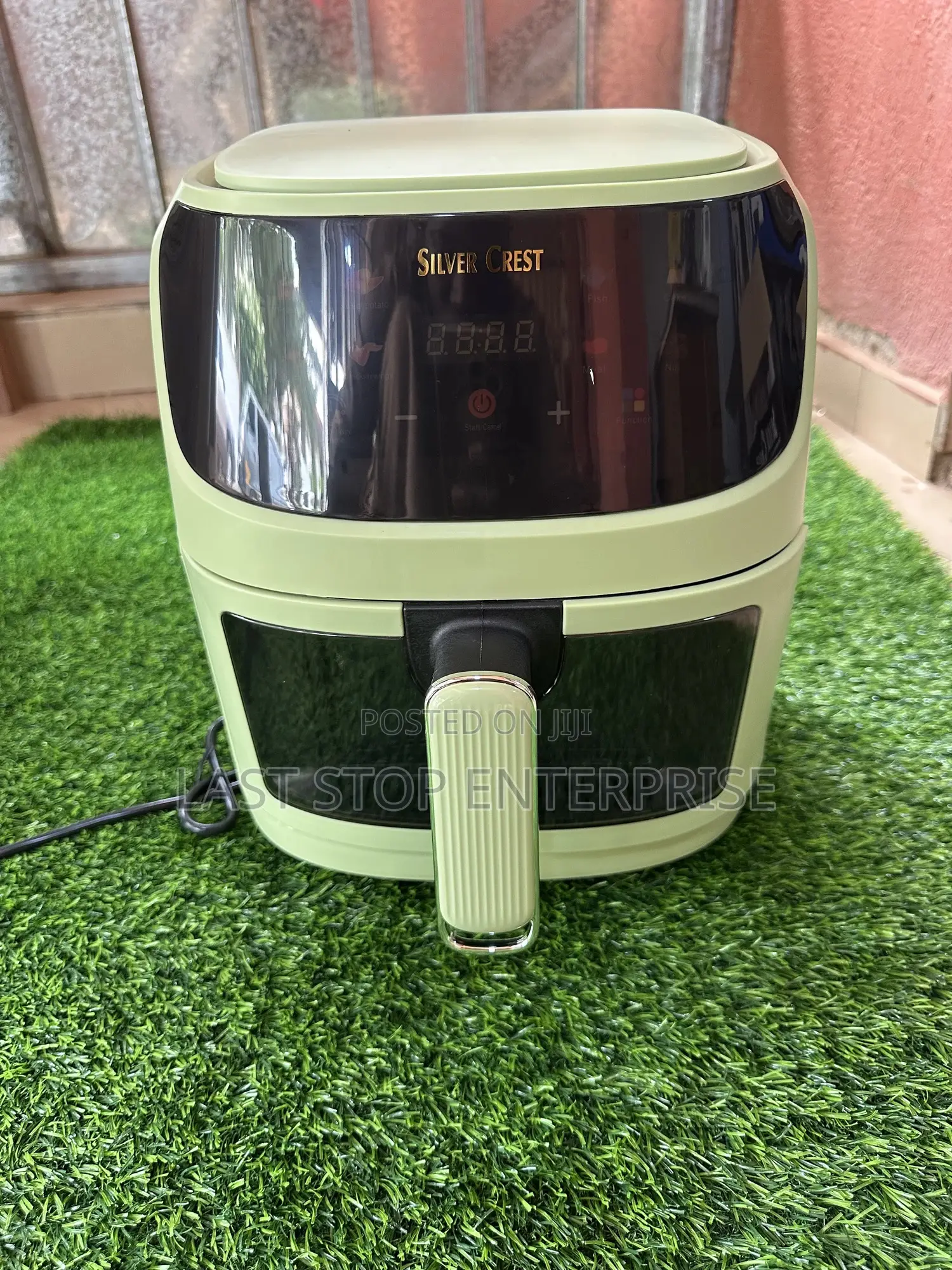 Quality and Durable 8 Liters Silver Crest Airfyer
