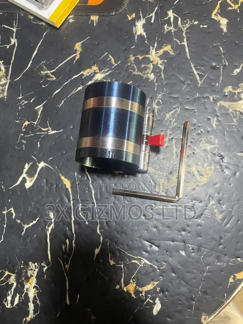 Piston Ring Clamp Compressor Medium