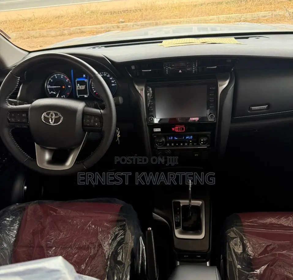 New Toyota Fortuner 2025 Black