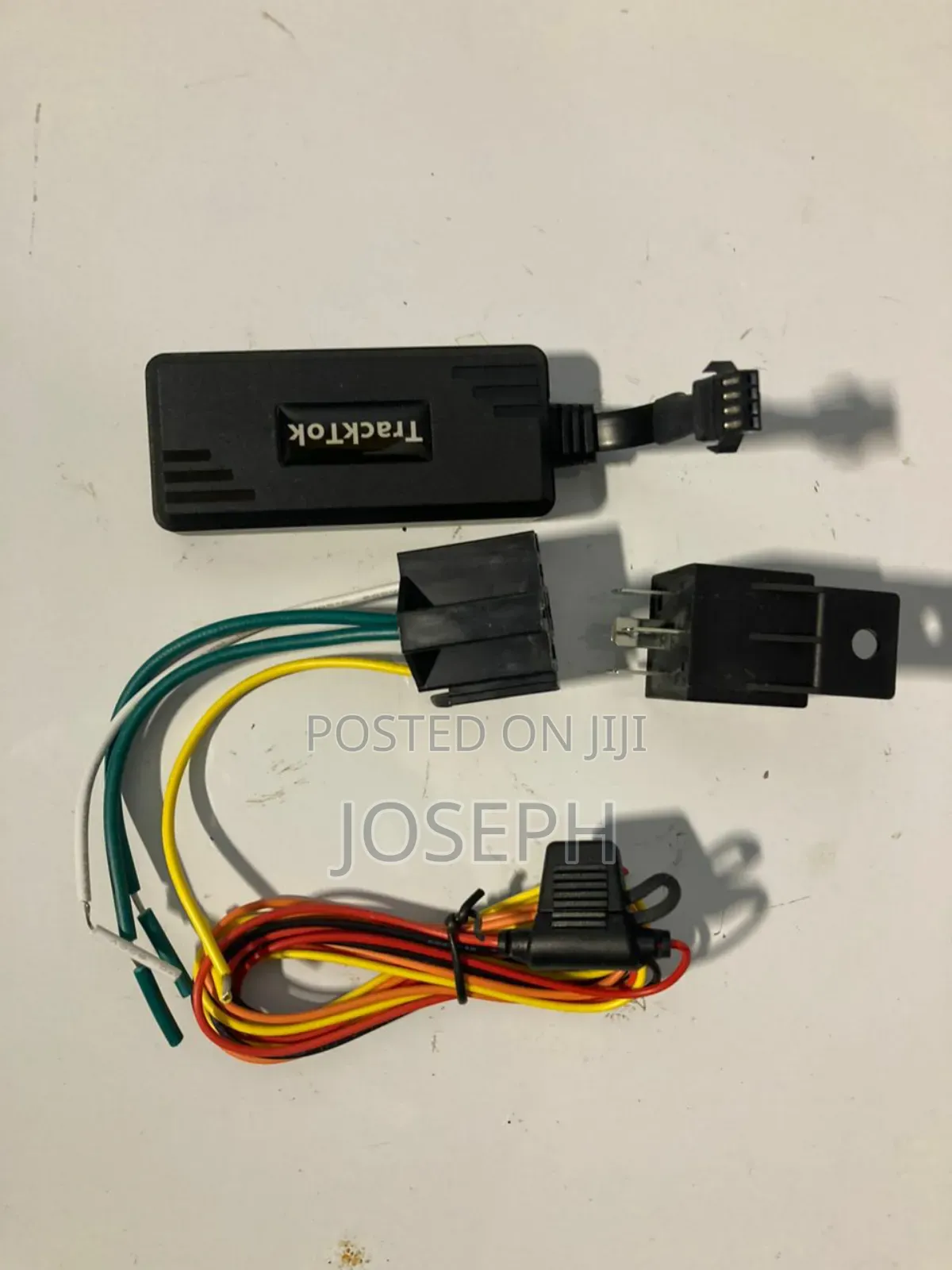 Vehicle GPS Tracker