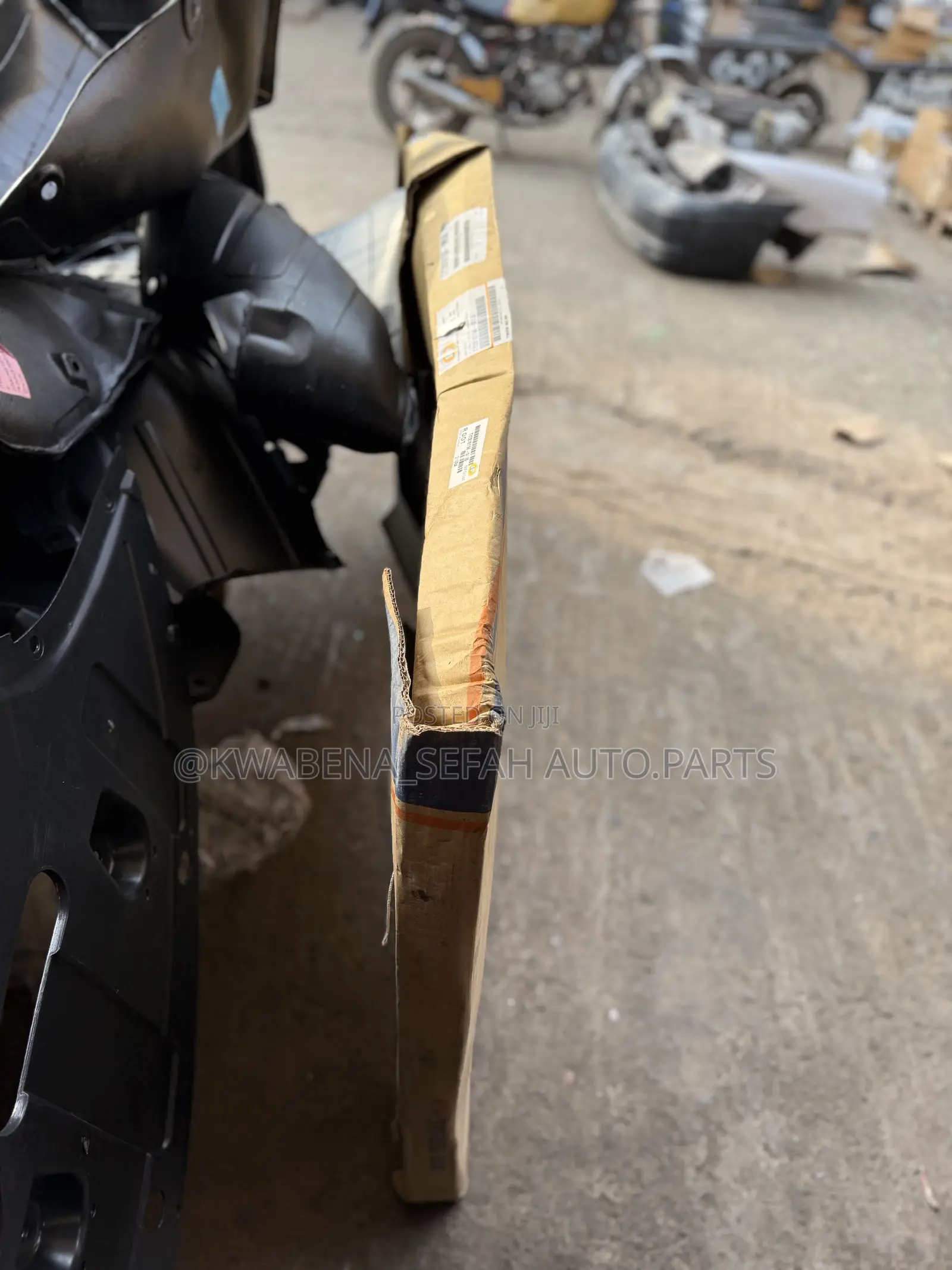 Original Toyota Corolla 2013-17 Bonnet Available For All Cars