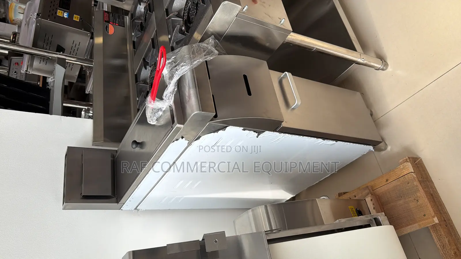 Commercial Standing Gas Fryer With Cabinet 18l