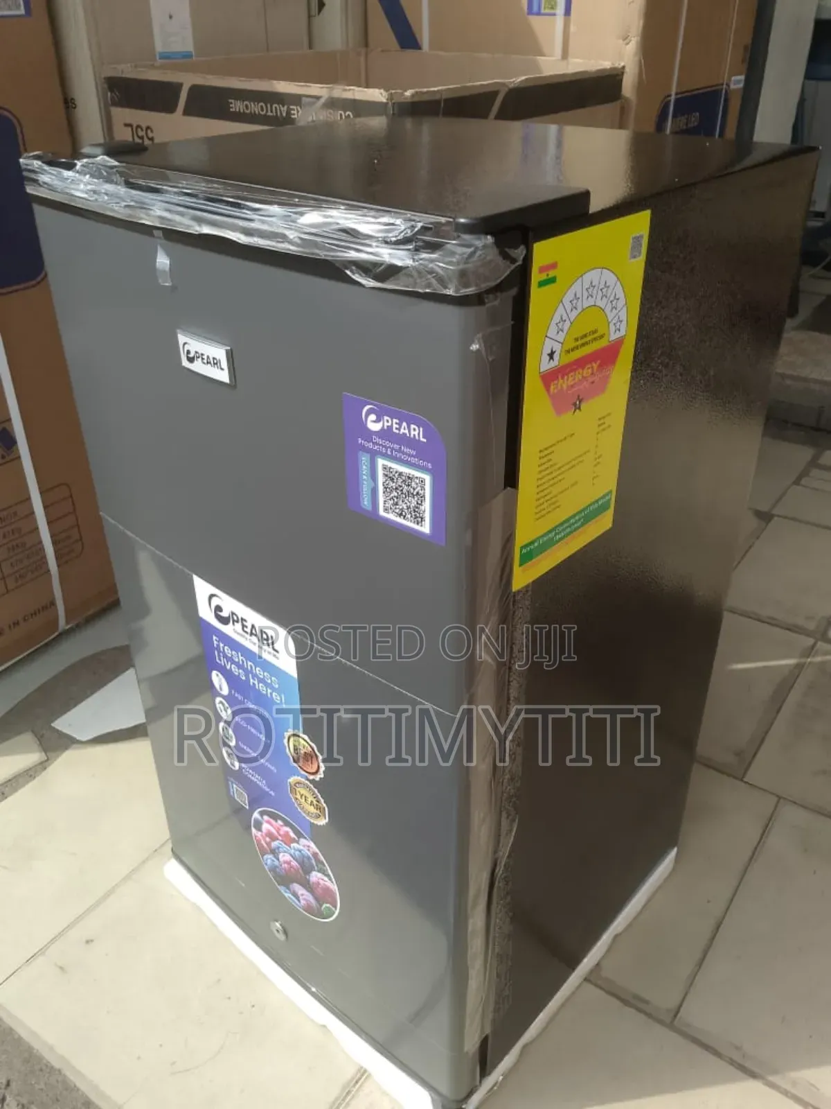 Deluxe Table Top Fridge