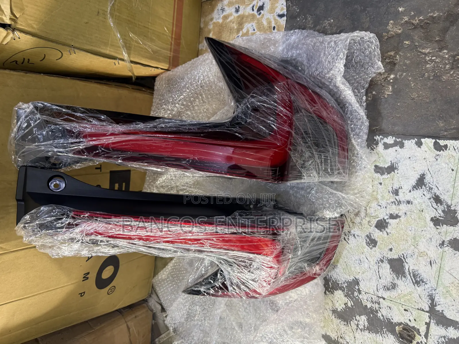Honda Crv 2023-2025 Tail Light Pair