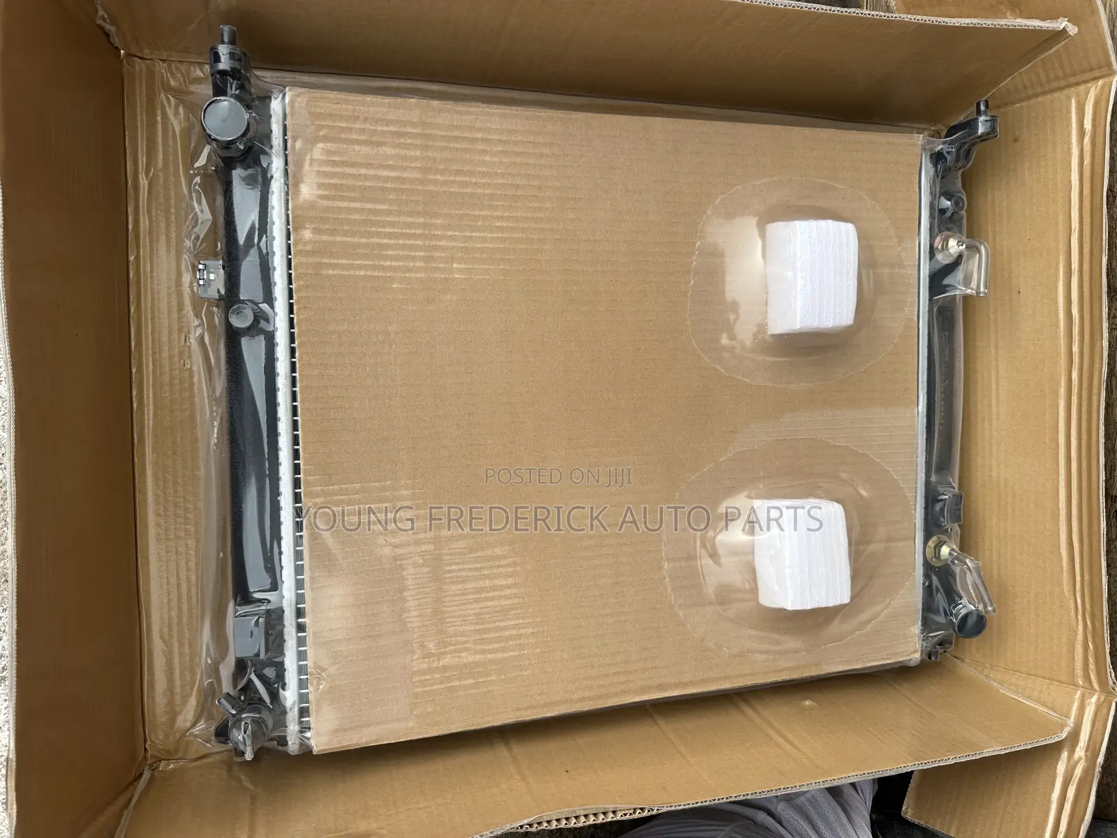 Nissan Versa 2012 Radiator