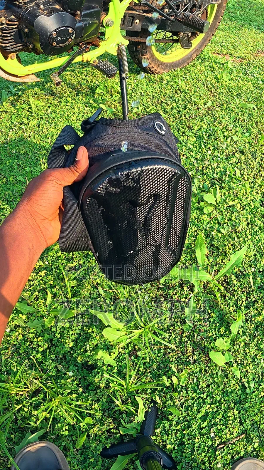 Side Leg Bag With Waterproof Zip