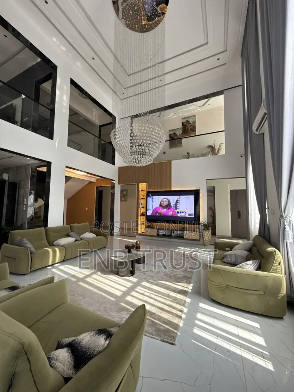 7bdrm Mansion in Pillar 2 for sale