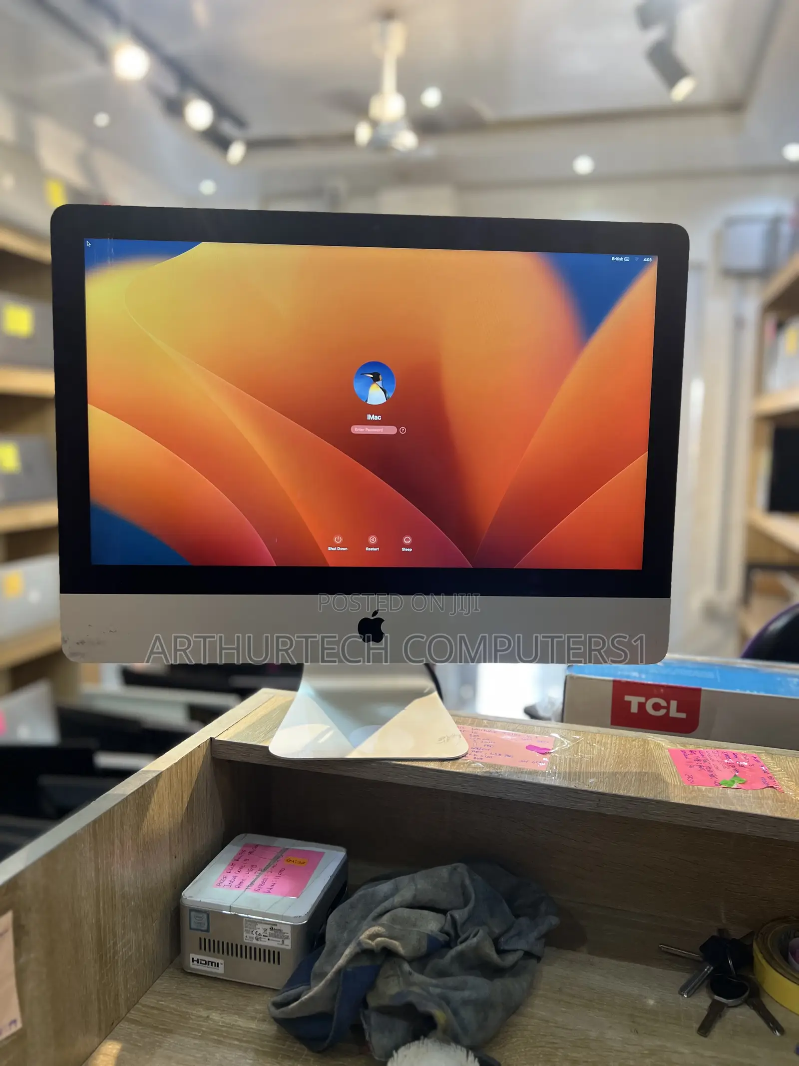 Desktop Computer Apple iMac 8GB Intel Core I5 SSD 256GB