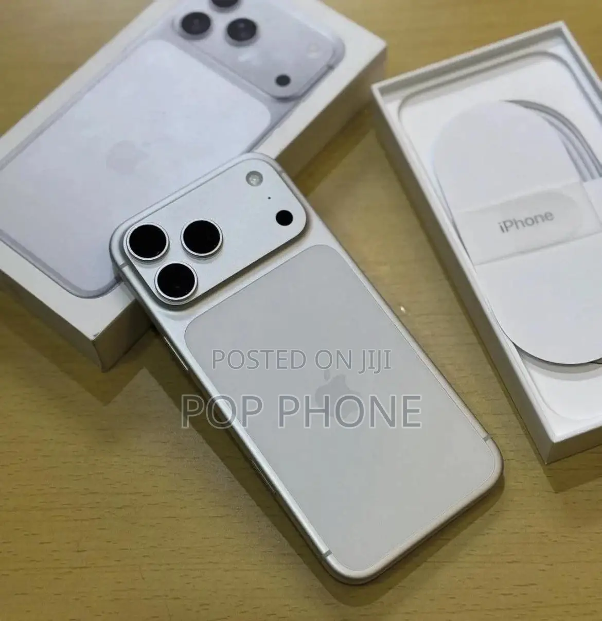 New Apple iPhone 17 Pro Max 256 GB White