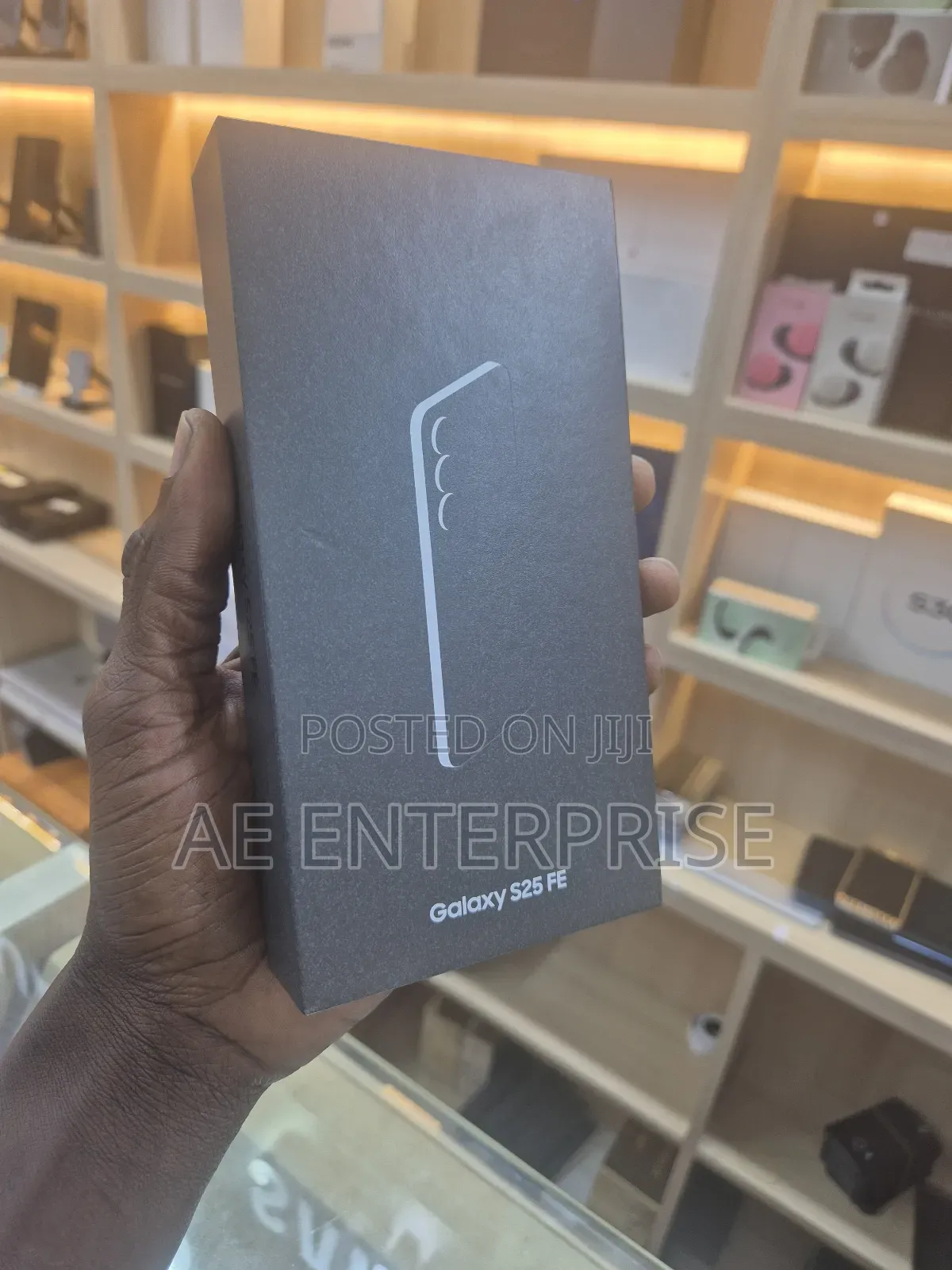 New Samsung Galaxy S25 FE 5G 256 GB Black