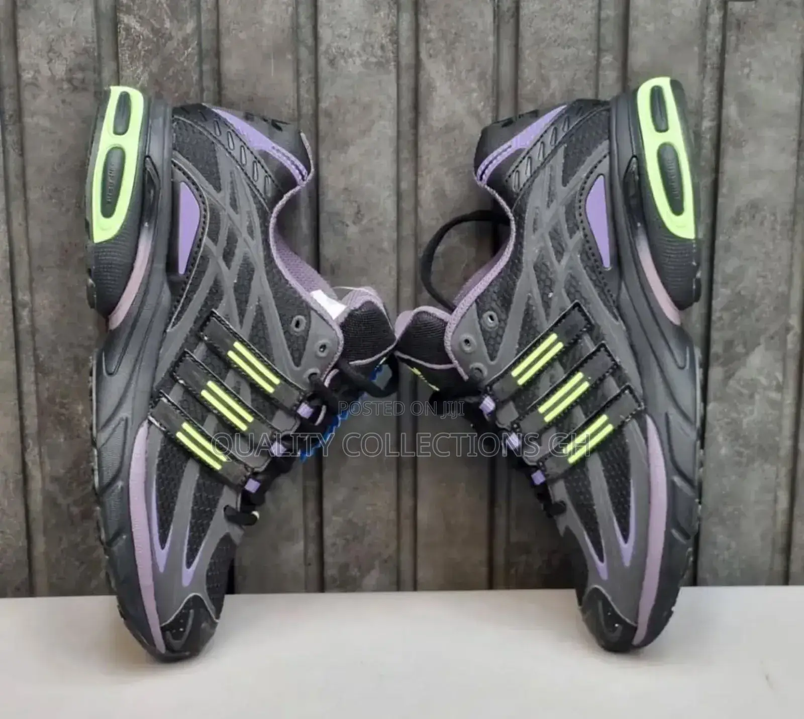 Nice Adidas Sneaker