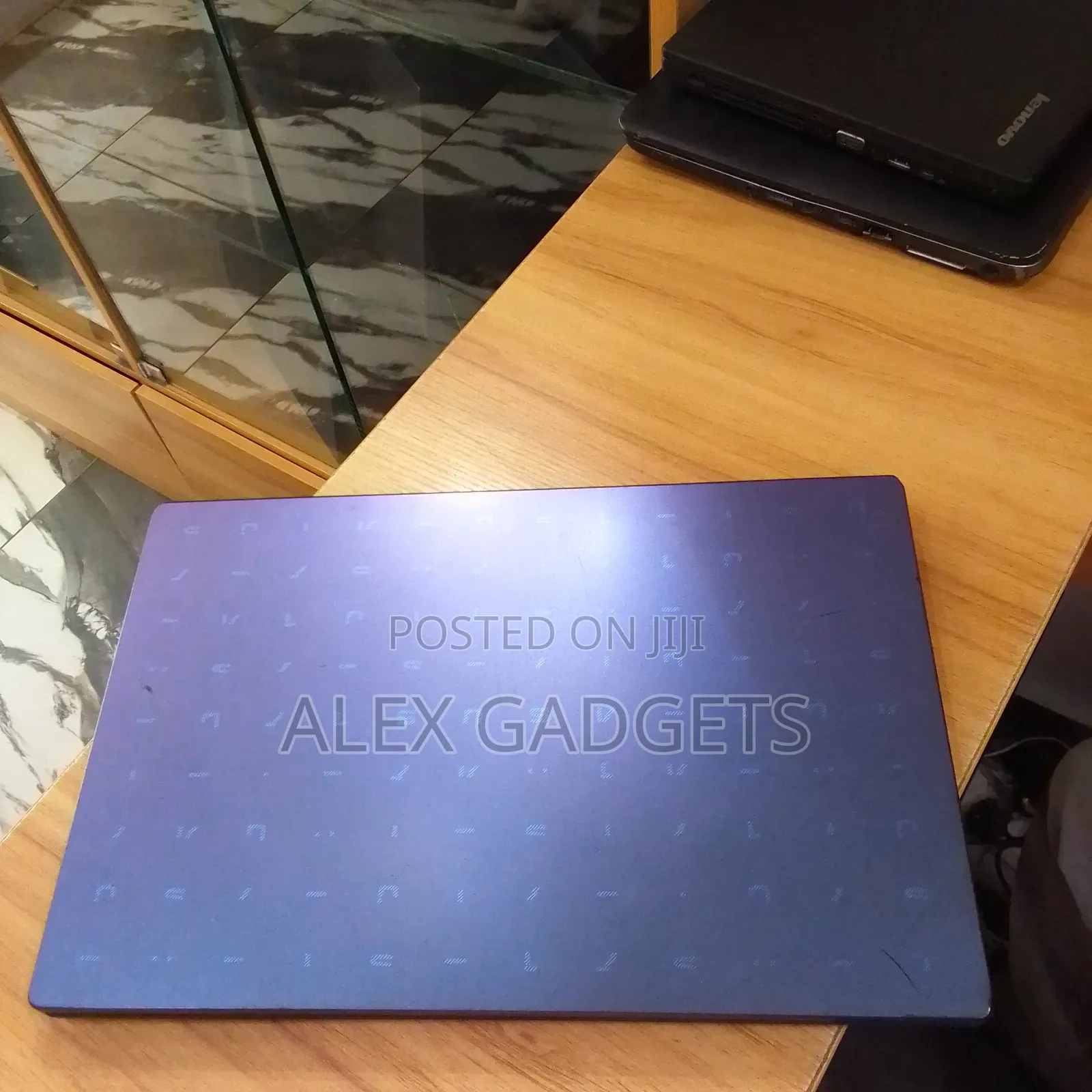 Laptop Asus Vivobook E410M 4GB Intel Celeron SSD 128GB