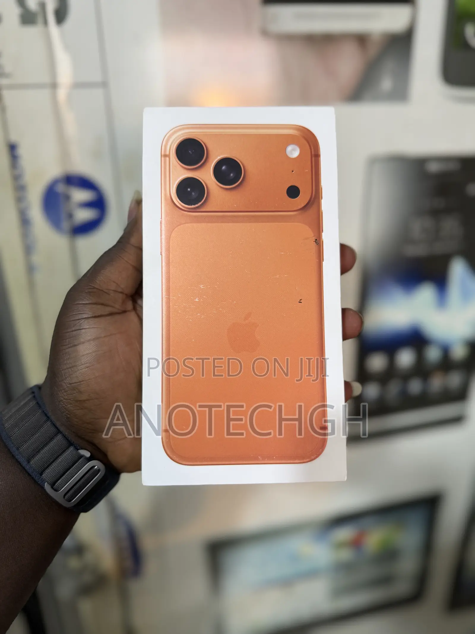 New Apple iPhone 17 Pro Max 256 GB Orange