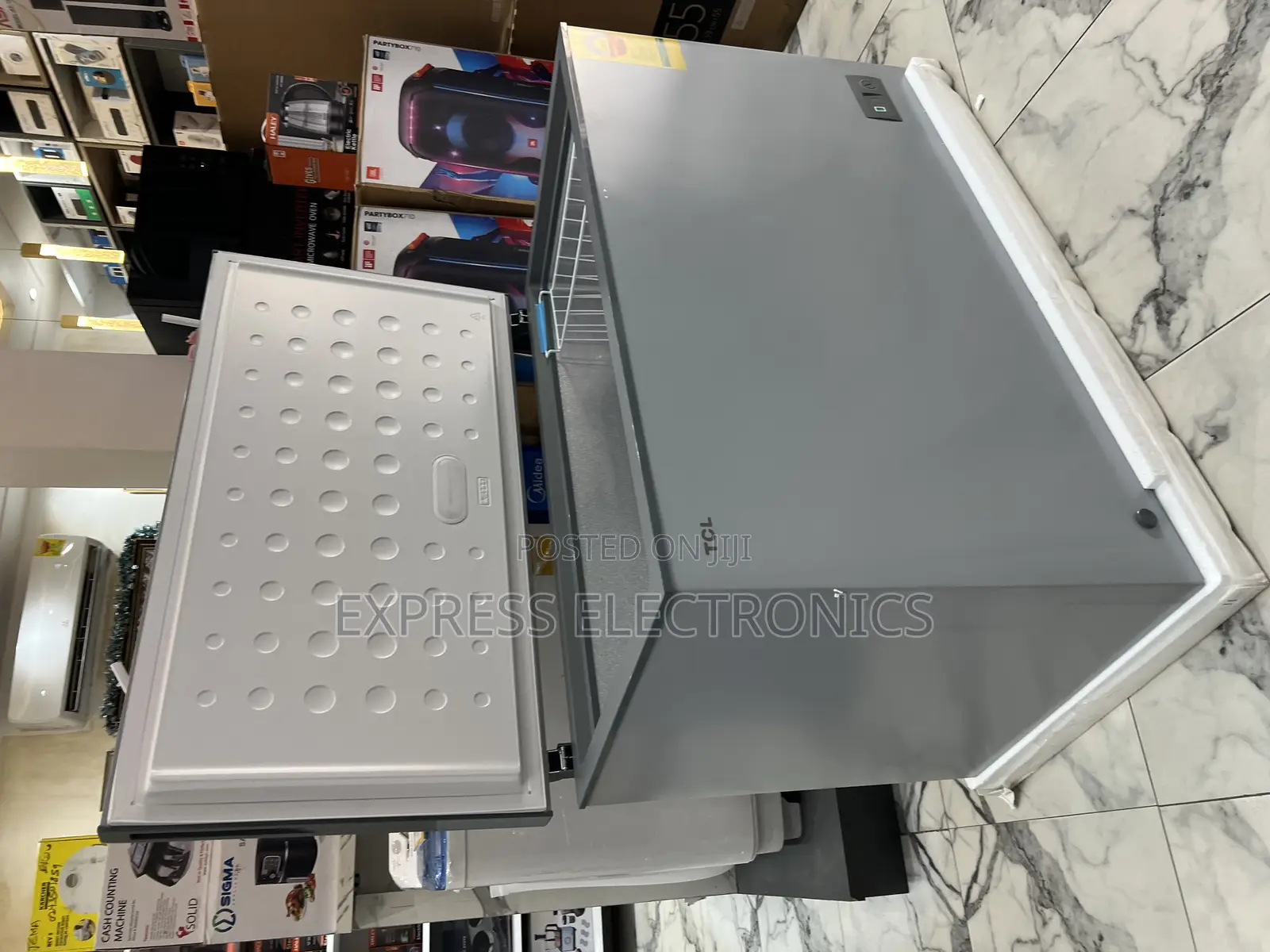 Available Now at Store Chest Freezer Single Door 380l TCL
