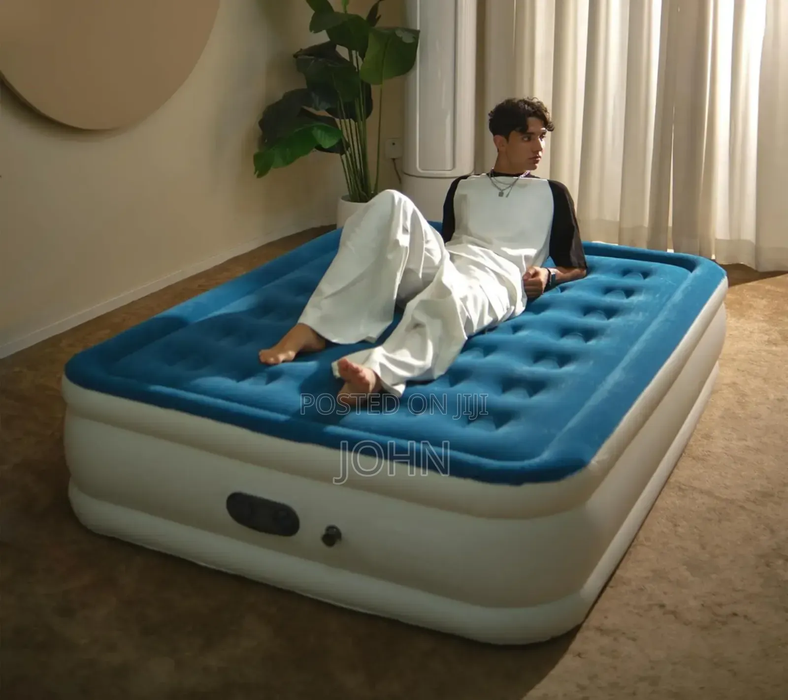 Inflatable Bed With Automatic Pump