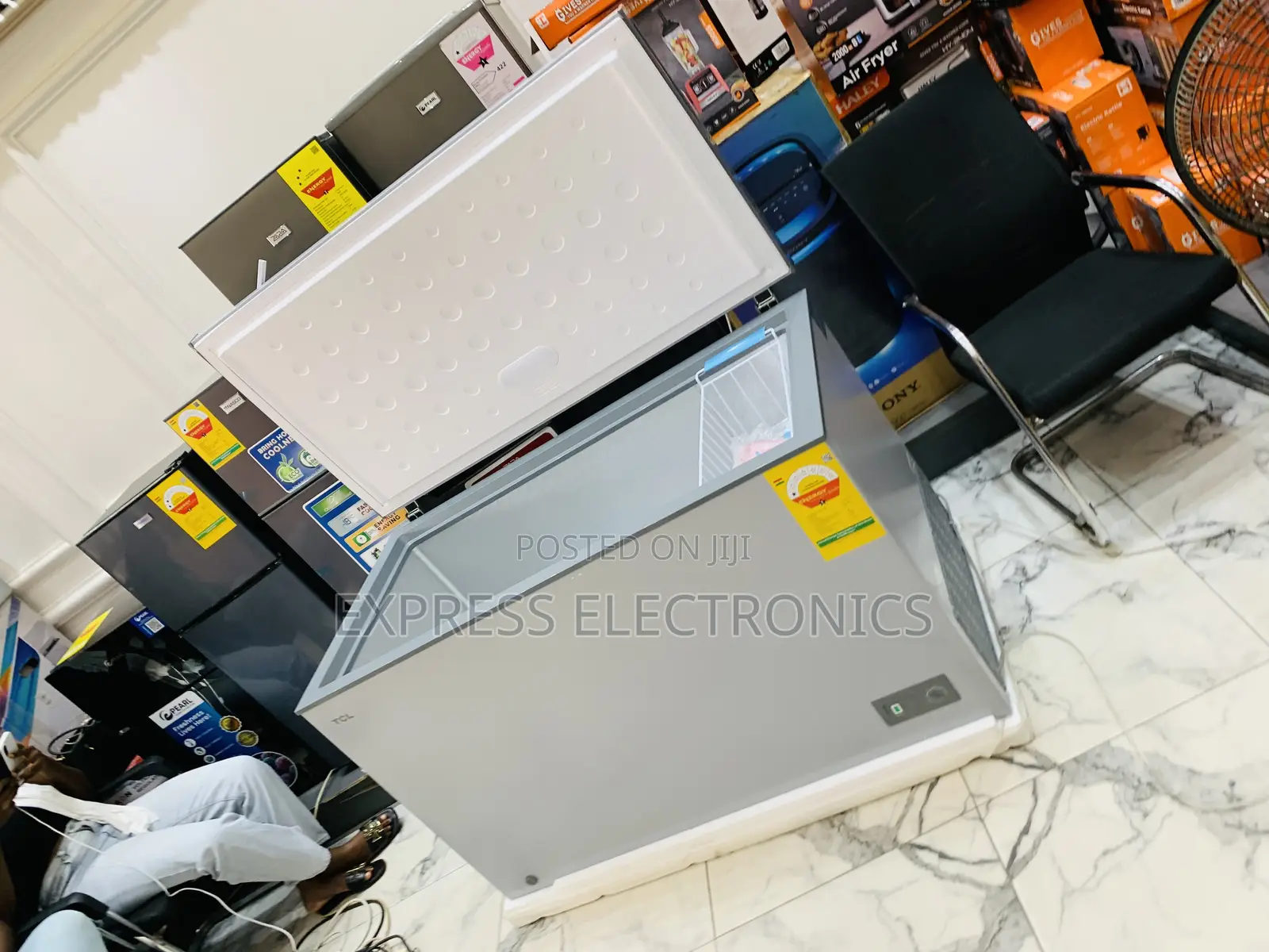 Nest Buy for Less Chest Freezer 380l TCL Single Door