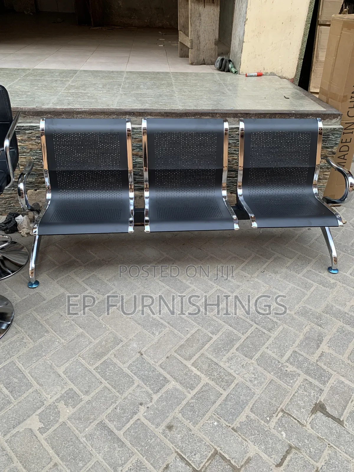 3 in 1 Waiting Chair