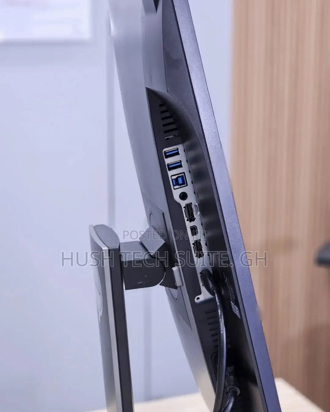 24” Dell Ips Display Ultra Wide Frameless Monitor