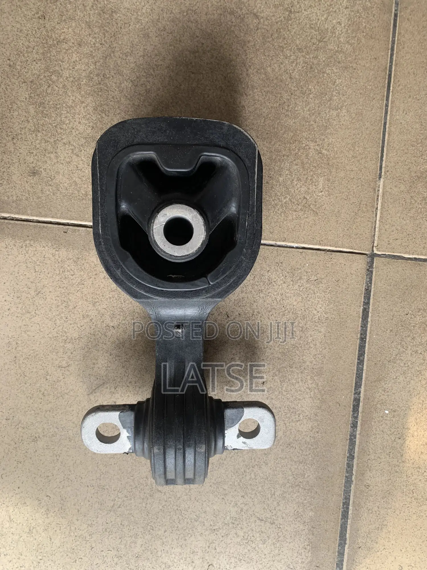 Honda Cr-v 2017,2018,2019,2020,2021,2022 Engine Mount/Seat Down